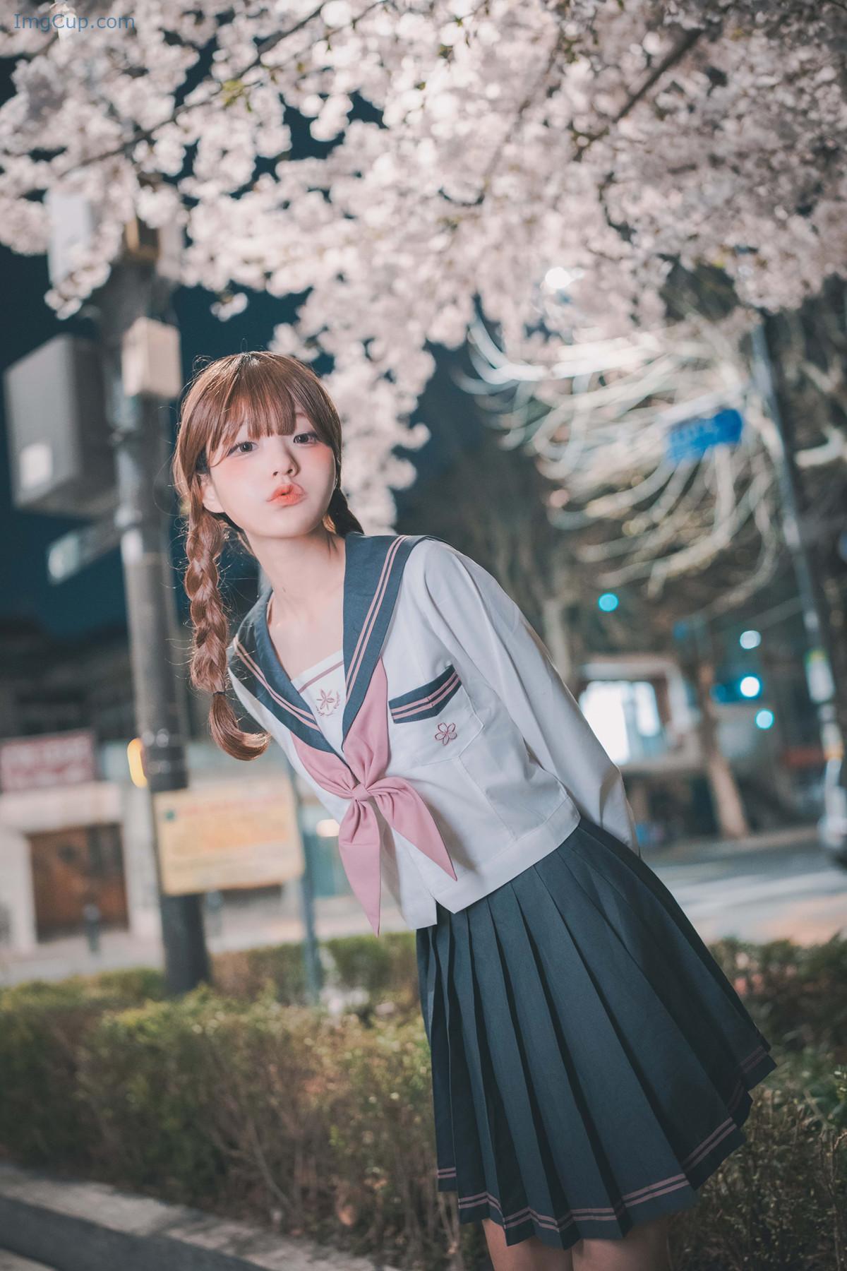 JENNYKURA1_27.jpg JENNYKURA1 27