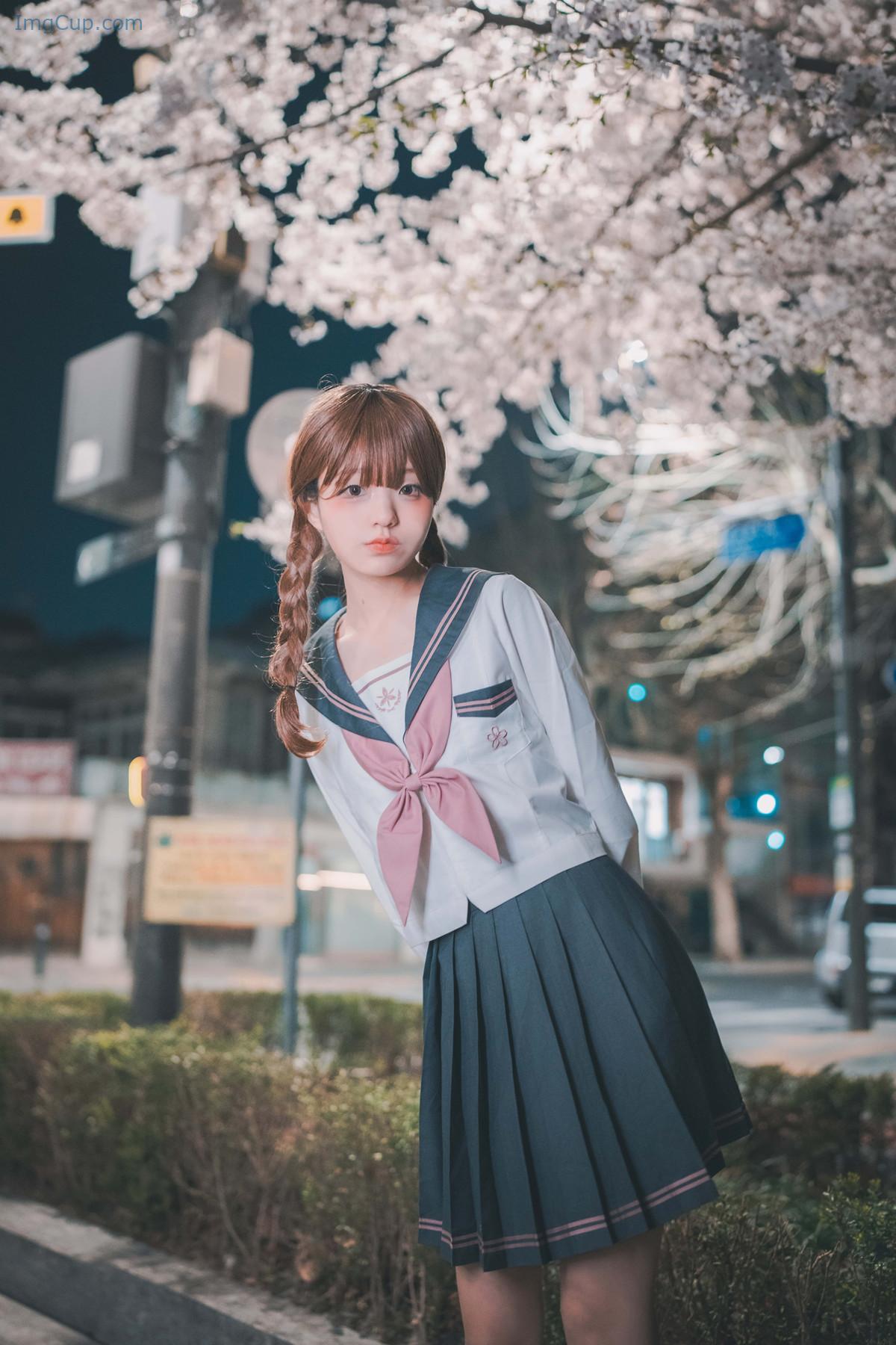 JENNYKURA1_28.jpg JENNYKURA1 28