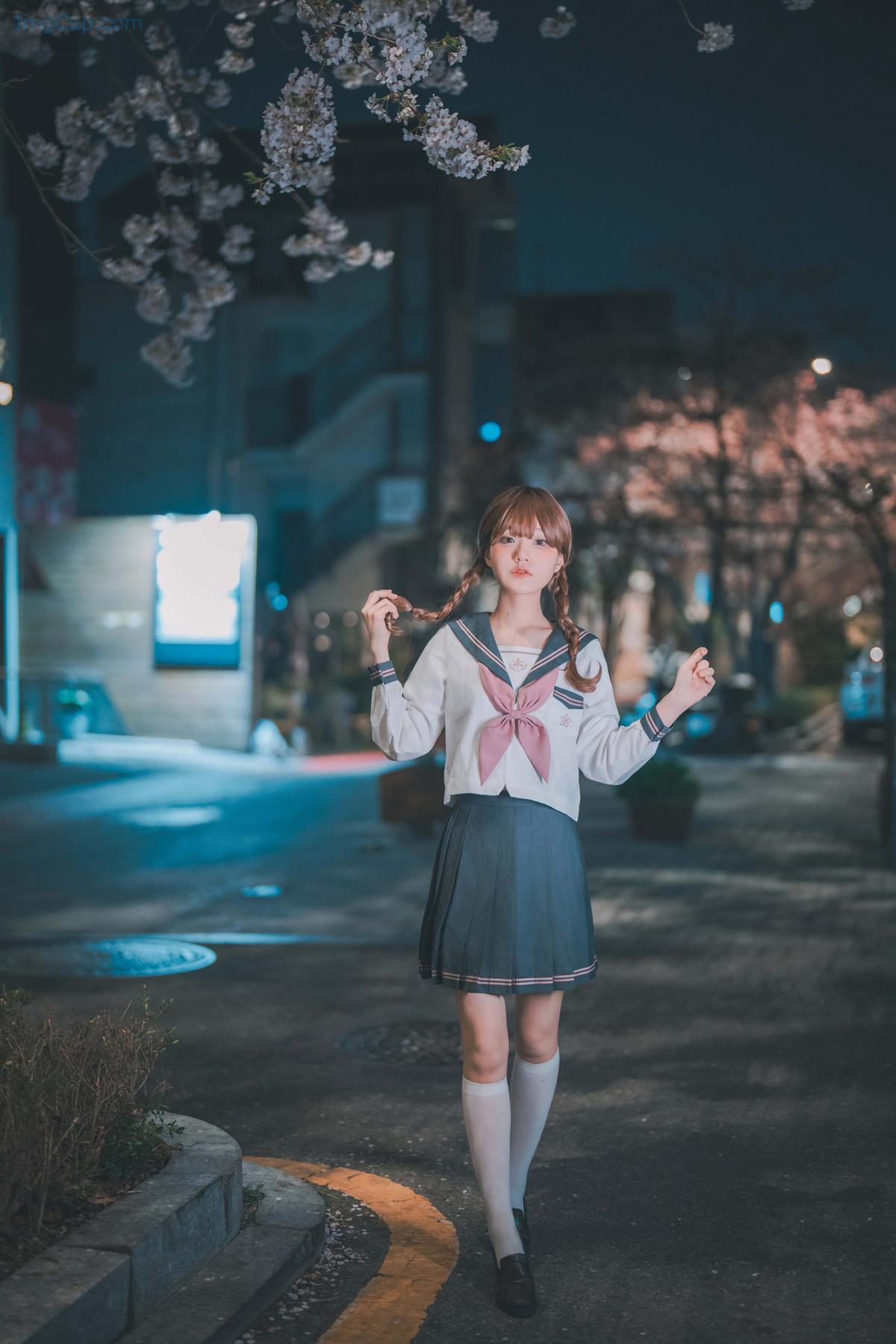 JENNYKURA1_44.jpg JENNYKURA1 44