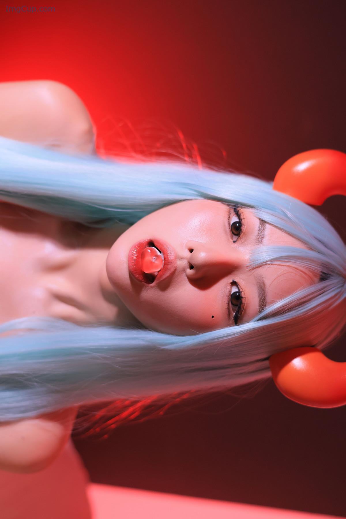 REDDONGE04_46.jpg REDDONGE04 46