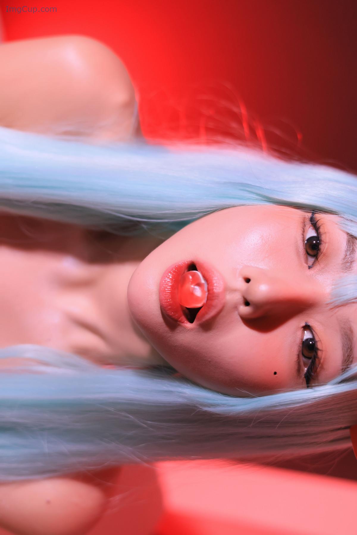 REDDONGE04_48.jpg REDDONGE04 48