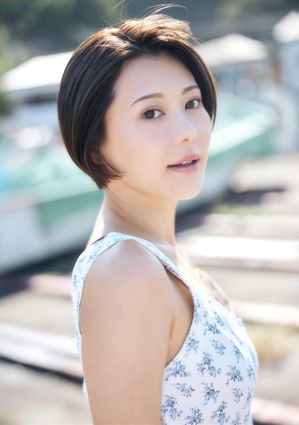 YUYAEGV202_3.jpg YUYAEGV202 3