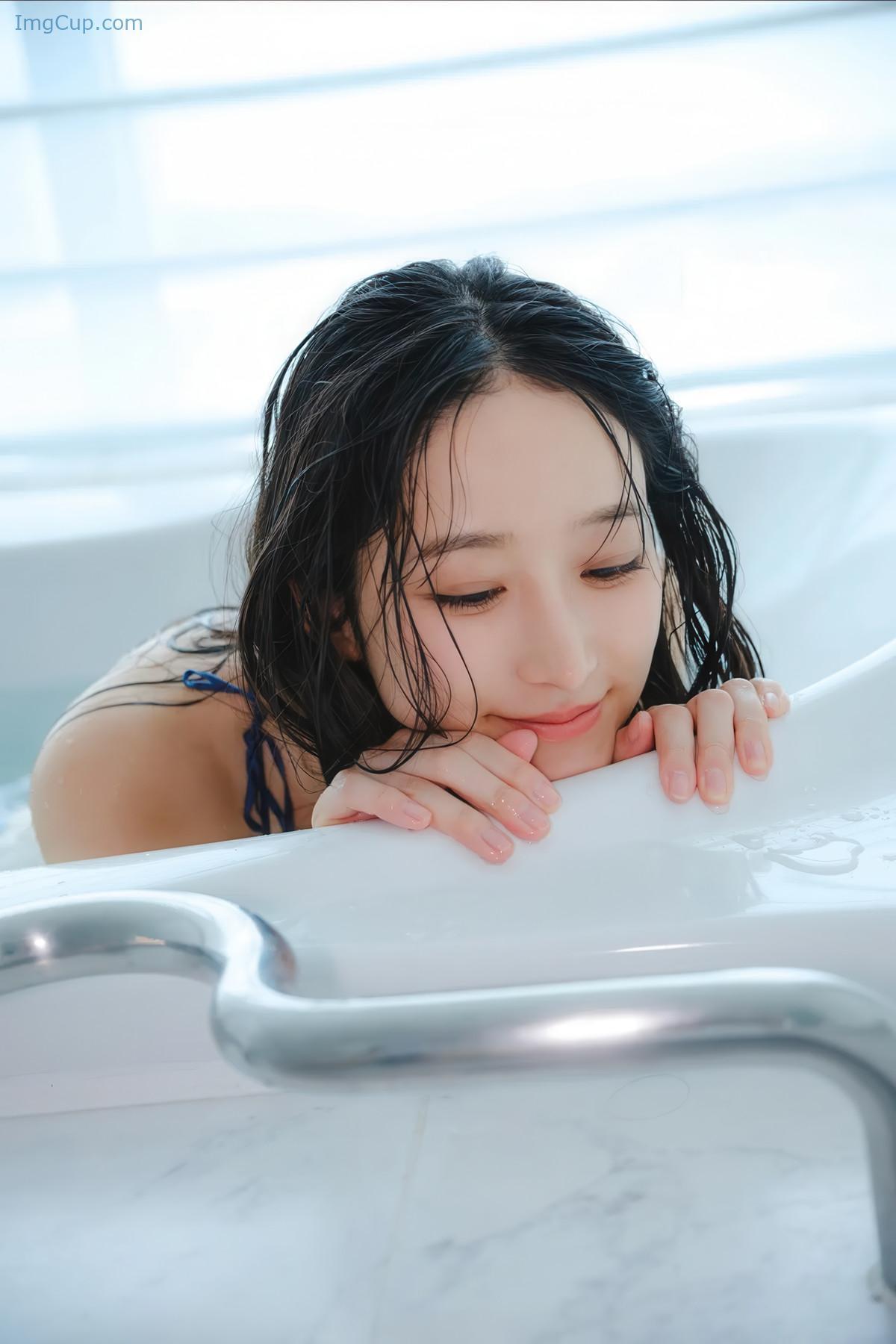 AMIYA48FM3_30.jpg AMIYA48FM3 30