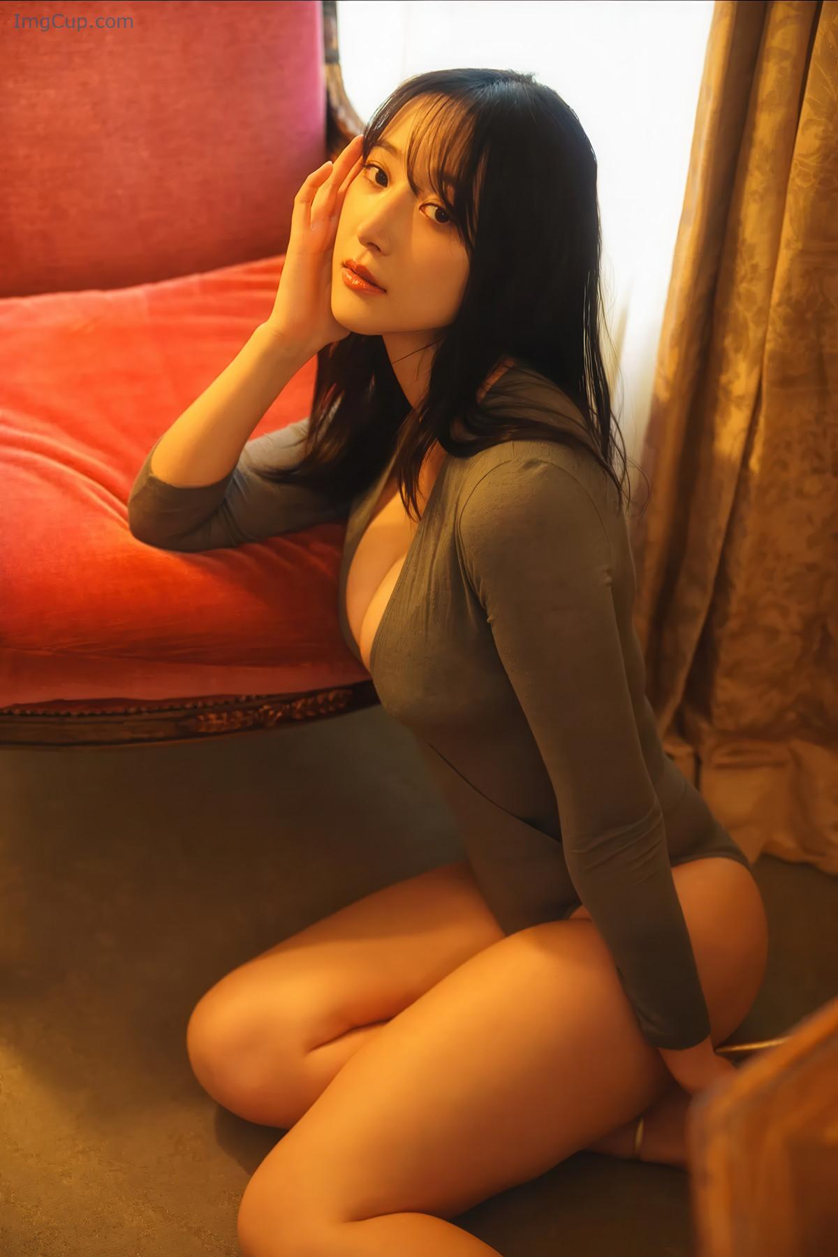 AMIYA48FM3_9.jpg AMIYA48FM3 9