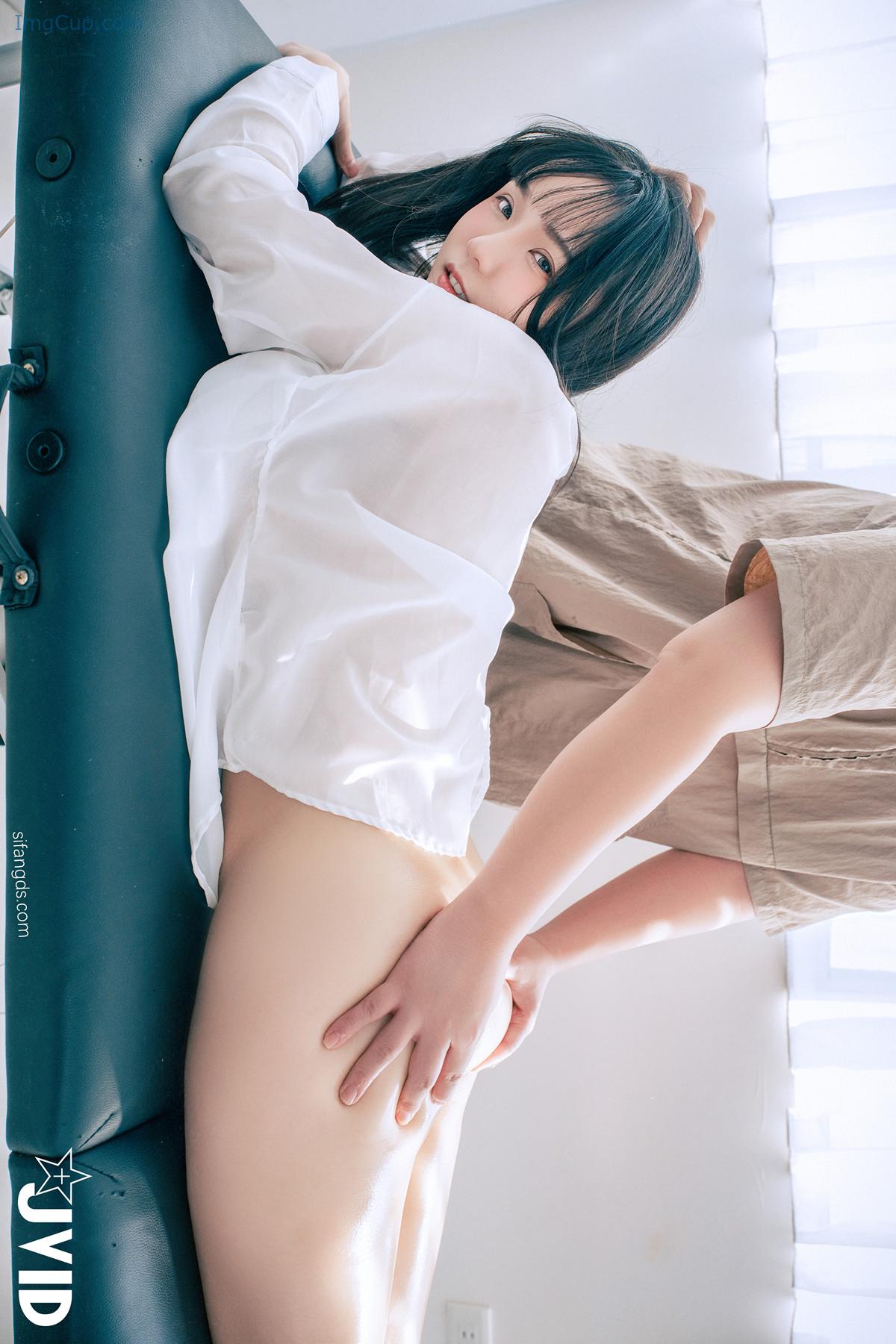 BAOQIFALL6_2.jpg BAOQIFALL6 2