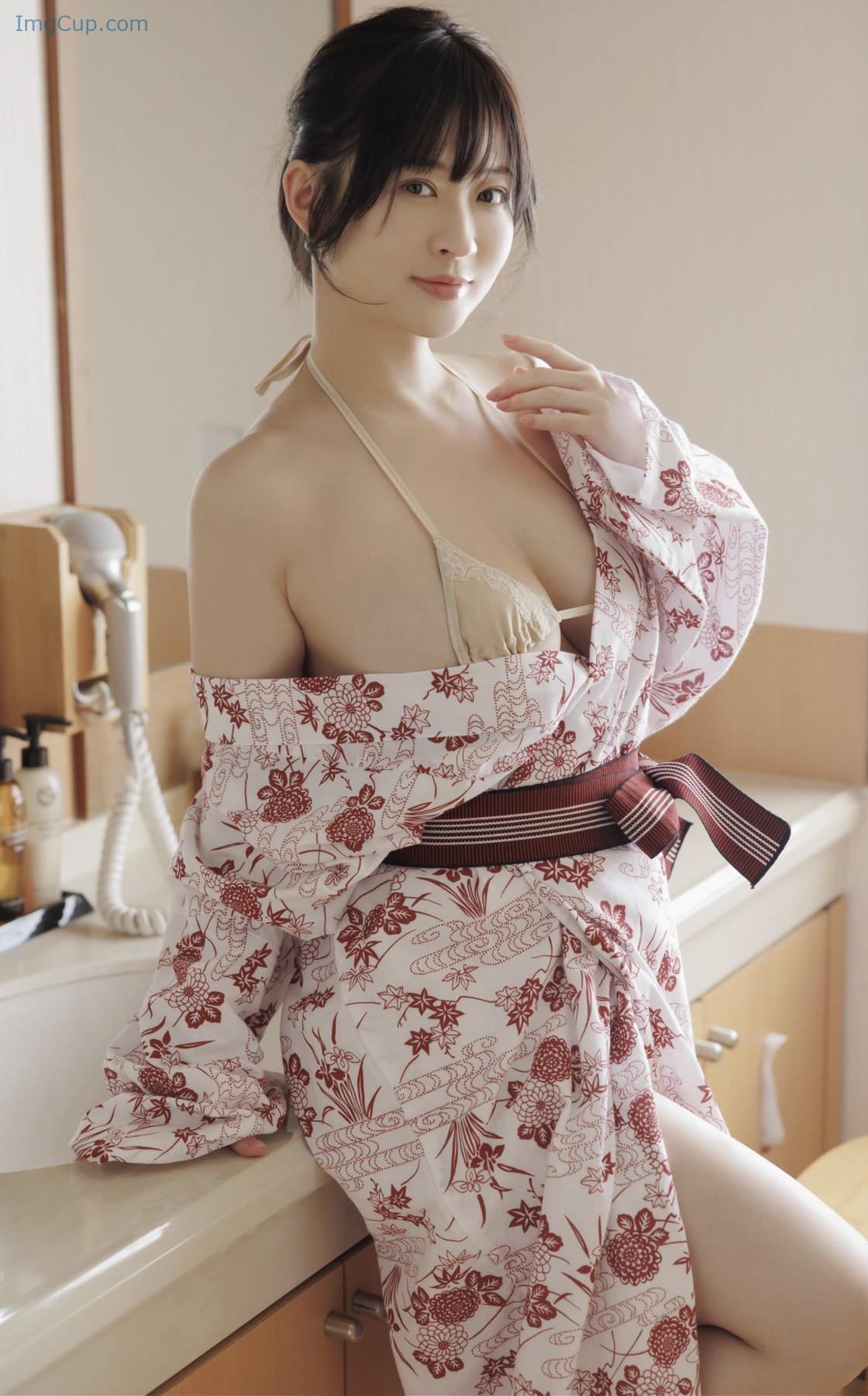 MEIRI2KISS8_3.jpg MEIRI2KISS8 3