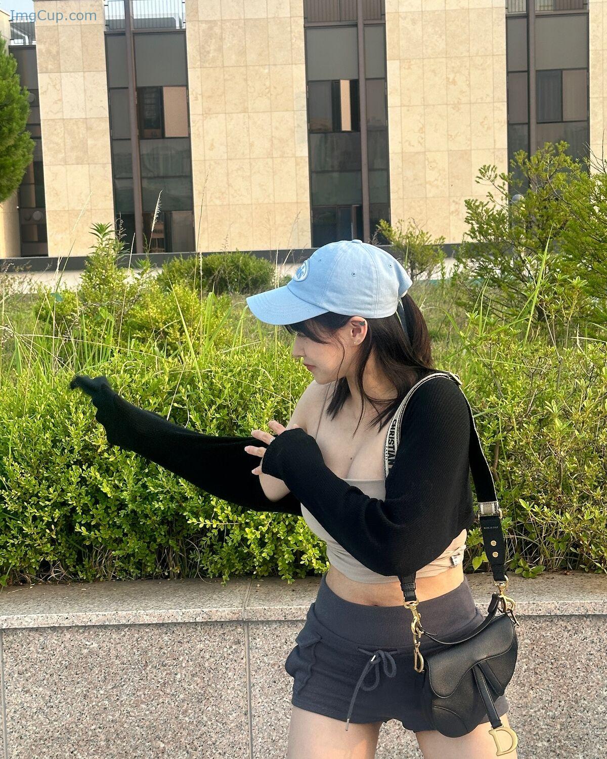 1762592439_249_Auddk_77-명아-–-명아는-오또케-Part07-68P.jpg 1762592439 249 Auddk 77 명아 – 명아는 오또케 Part07 68P