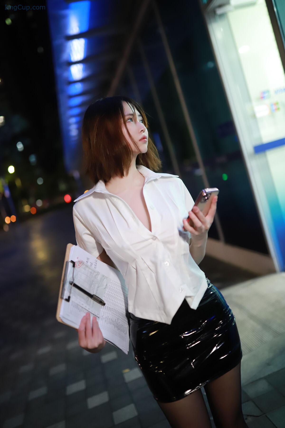 1762758053_987_Coser@上杉绘梨落-–-被人跟踪-Part01-51P.jpg 1762758053 987 Coser@上杉绘梨落 – 被人跟踪 Part01 51P