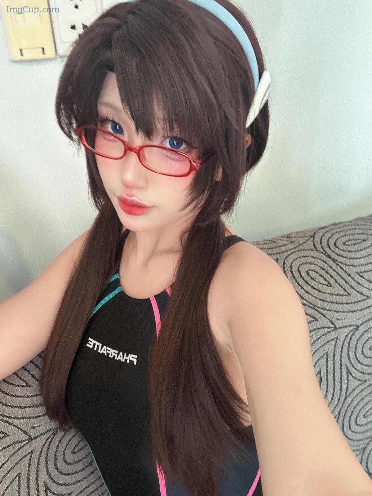 1762794241_818_Coser@Puypuy-–-真希波-Mari-Swimsuit-Part04-68P.jpg 1762794241 818 Coser@Puypuy – 真希波 Mari Swimsuit Part04 68P