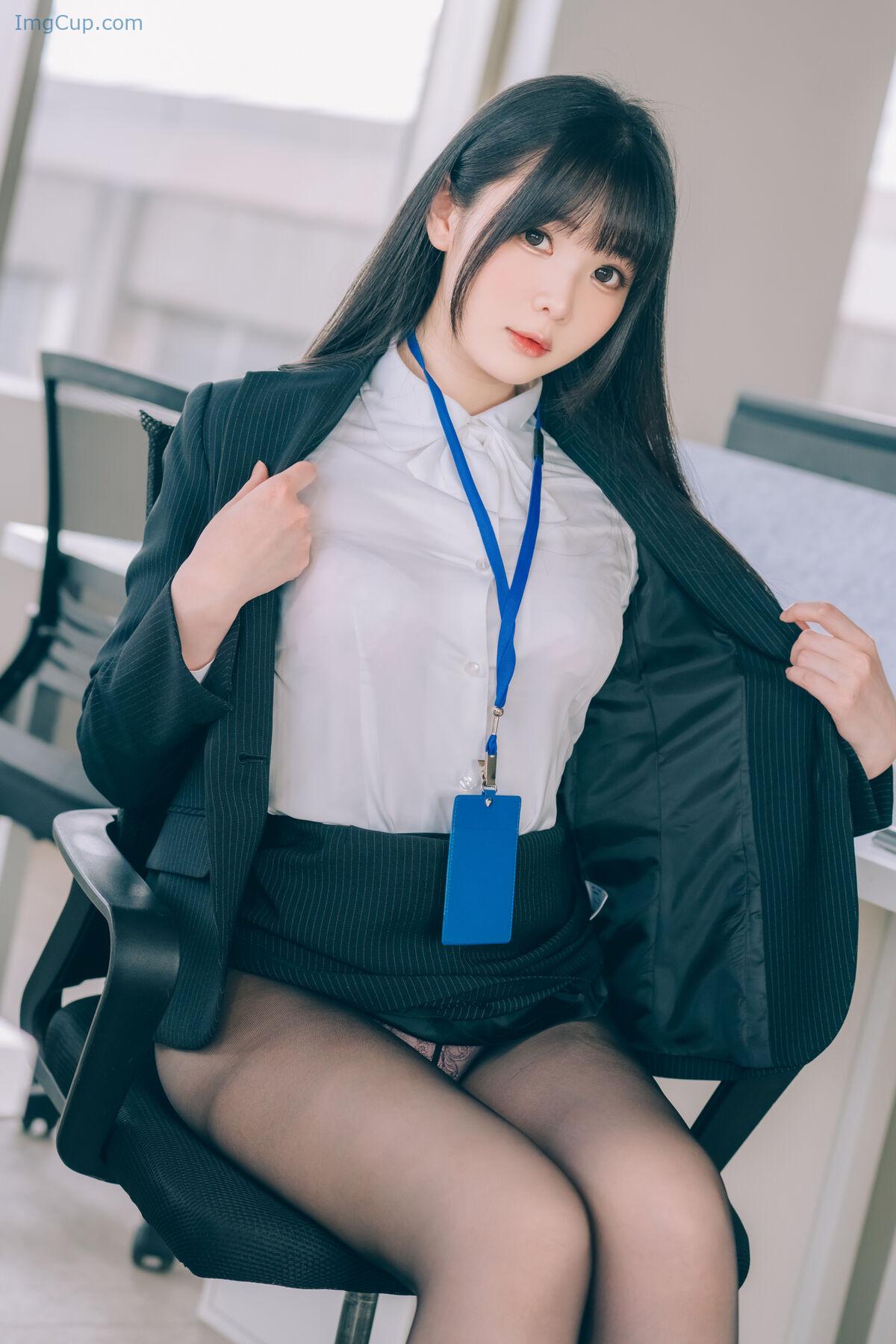 1762884583_451_Coser@霜月shimo-–-霜月的秘密辦公室-Shimo-Secret-Office-Part01-64P.jpg 1762884583 451 Coser@霜月shimo – 霜月的秘密辦公室 Shimo Secret Office Part01 64P
