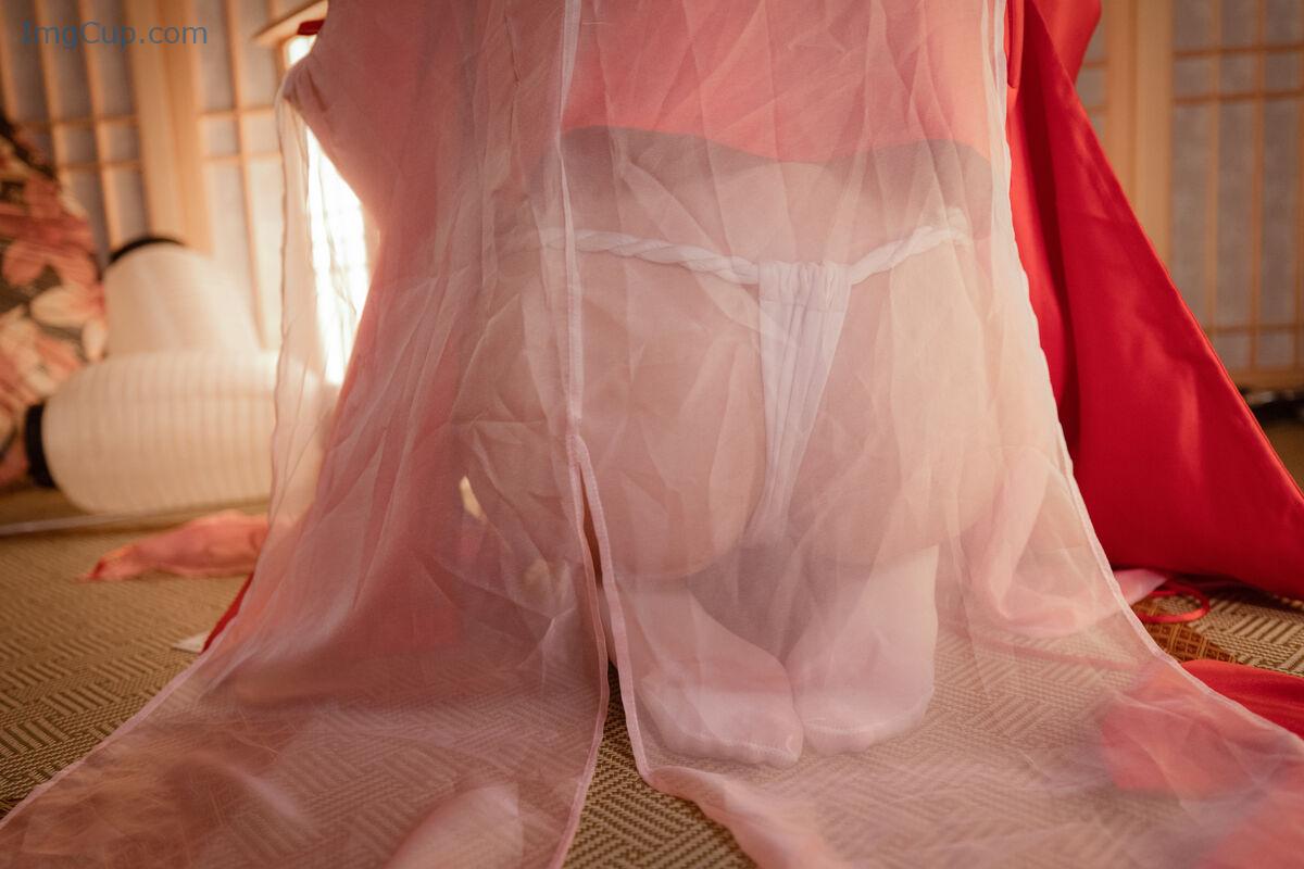 1762902670_867_Coser@阿薰kaori-–-黑兽巫女-58P.jpg 1762902670 867 Coser@阿薰kaori – 黑兽巫女 58P