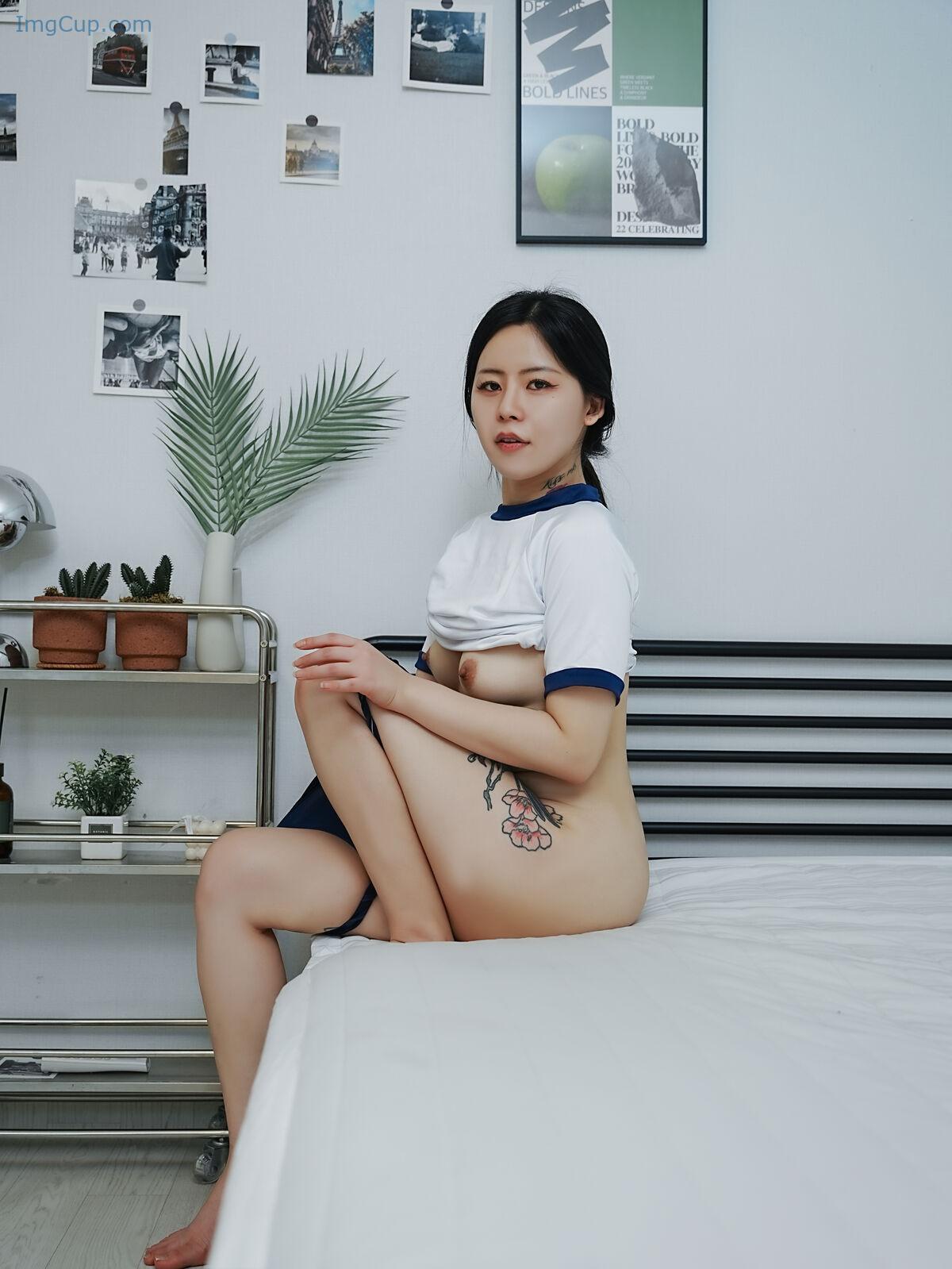 1762939135_34_Choi-Ri-–-Vol01-Bloomers-Part02-72P.jpg 1762939135 34 Choi Ri – Vol01 Bloomers Part02 72P