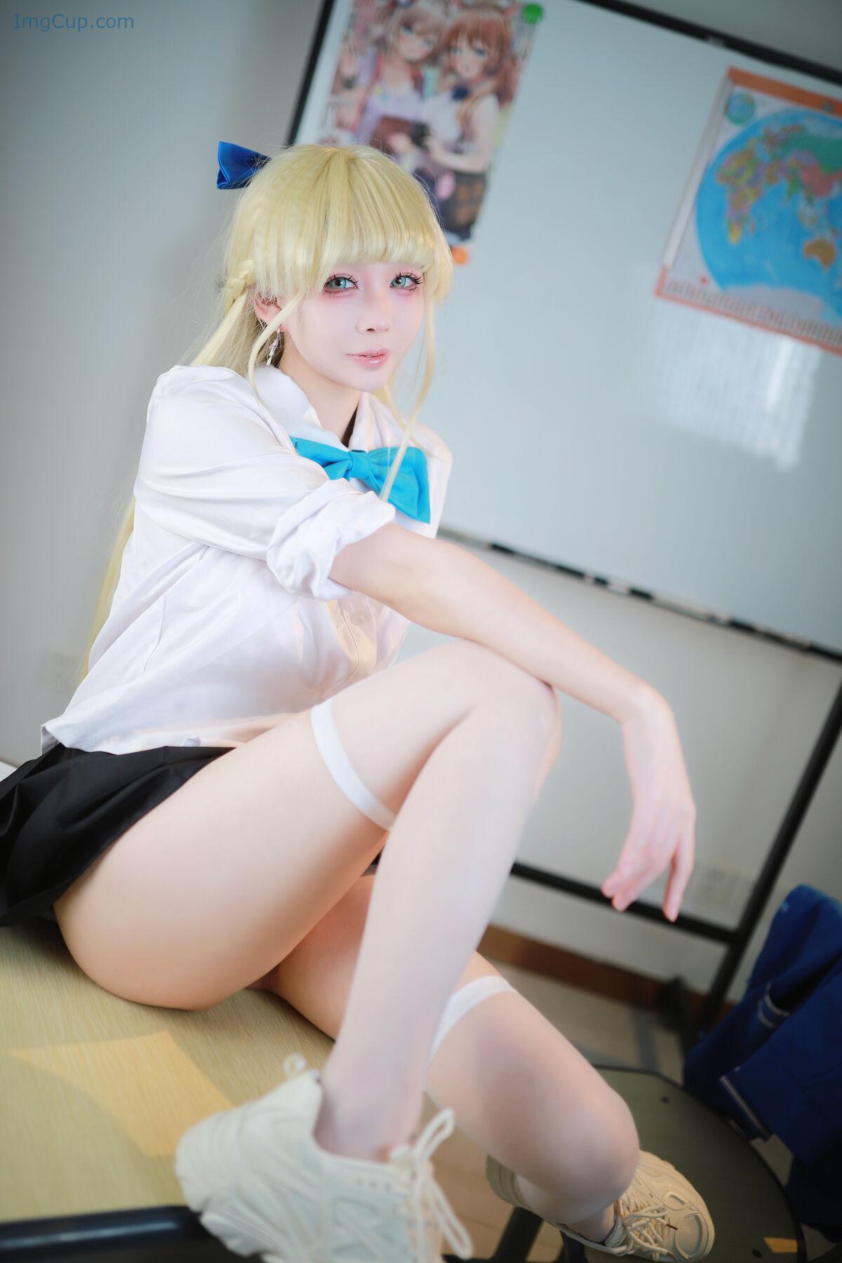 1762993039_836_Coser@上杉绘梨落-–-蔚蓝档案-飞鸟马时-校服-47P.jpg 1762993039 836 Coser@上杉绘梨落 – 蔚蓝档案 飞鸟马时 校服 47P