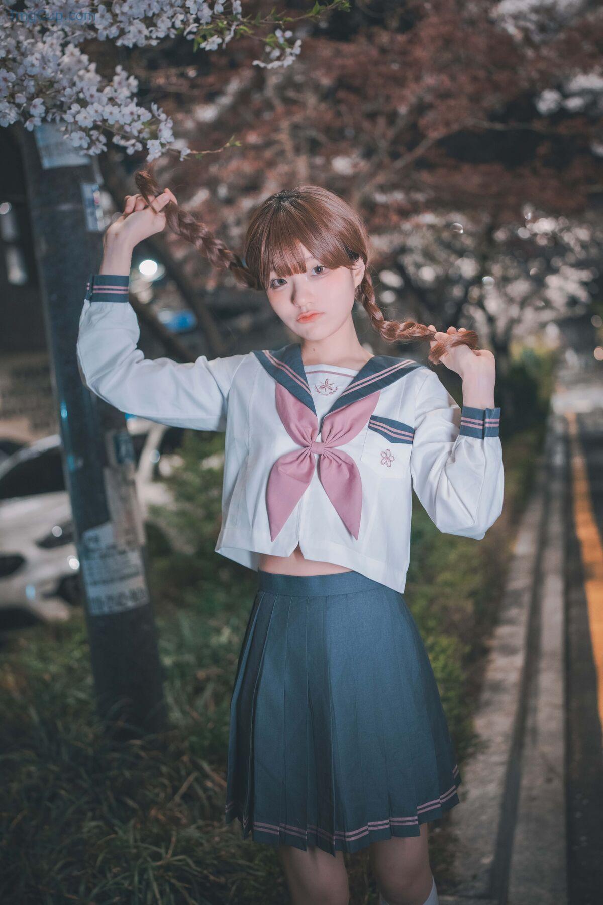 1763025704_634_DJAWA-Jeong-Jenny-정제니-–-Hatsukoi-Yozakura-Part02-48P.jpg 1763025704 634 DJAWA Jeong Jenny 정제니 – Hatsukoi Yozakura Part02 48P