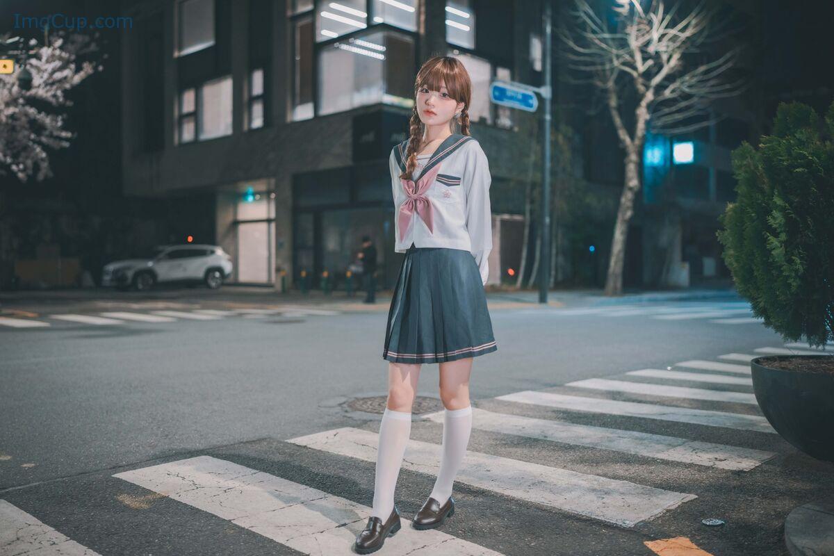 1763025712_809_DJAWA-Jeong-Jenny-정제니-–-Hatsukoi-Yozakura-Part02-48P.jpg 1763025712 809 DJAWA Jeong Jenny 정제니 – Hatsukoi Yozakura Part02 48P