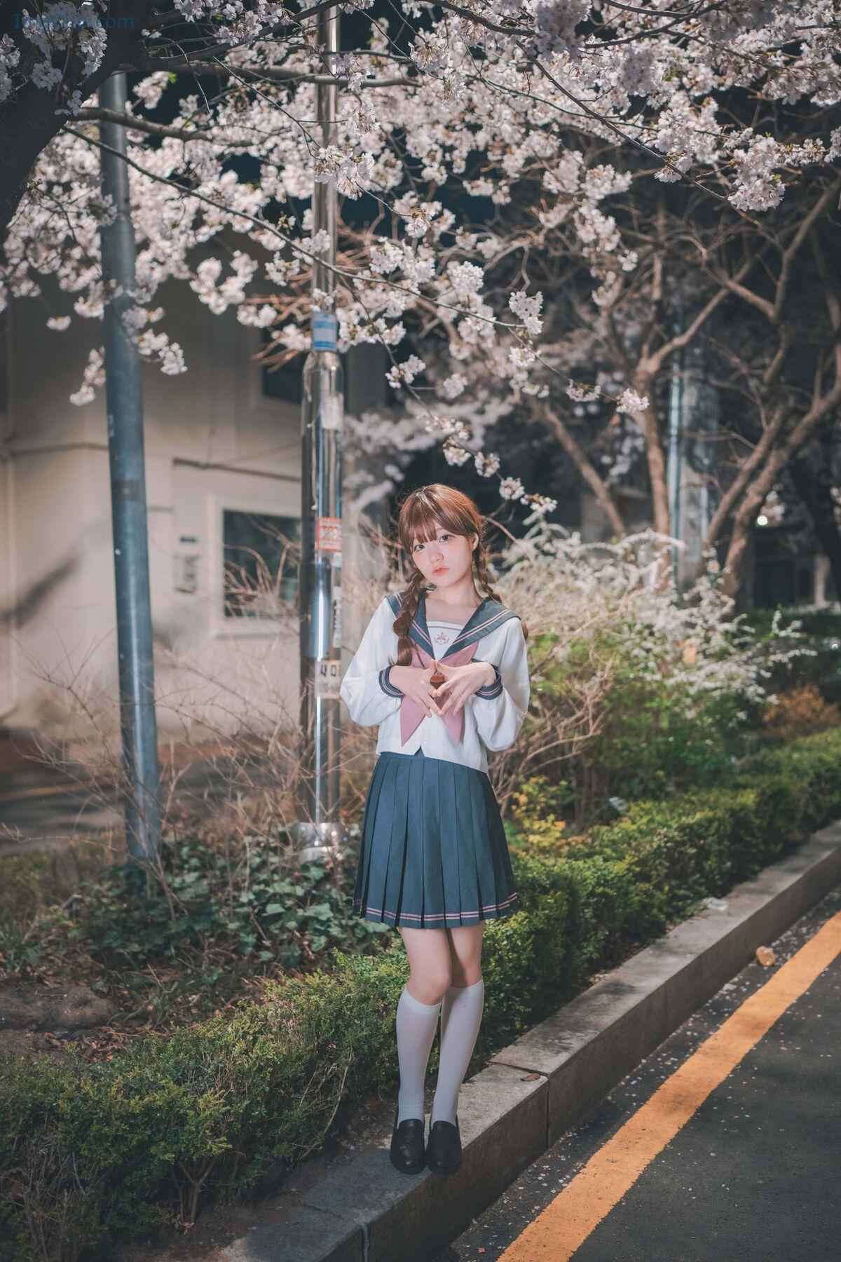 1763025731_526_DJAWA-Jeong-Jenny-정제니-–-Hatsukoi-Yozakura-Part02-48P.jpg 1763025731 526 DJAWA Jeong Jenny 정제니 – Hatsukoi Yozakura Part02 48P