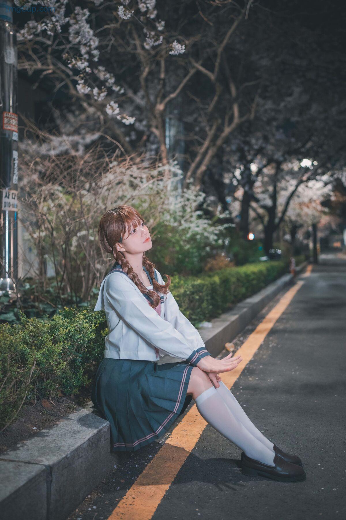 1763025736_601_DJAWA-Jeong-Jenny-정제니-–-Hatsukoi-Yozakura-Part02-48P.jpg 1763025736 601 DJAWA Jeong Jenny 정제니 – Hatsukoi Yozakura Part02 48P