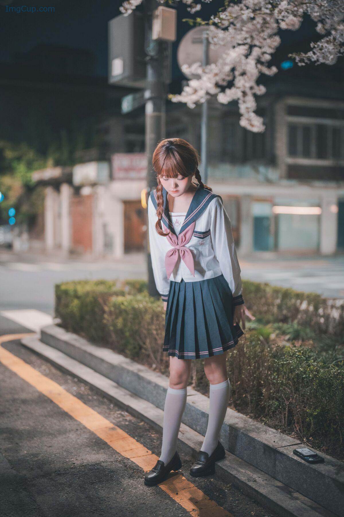 1763069063_251_DJAWA-Jeong-Jenny-정제니-–-Hatsukoi-Yozakura-Part01-48P.jpg 1763069063 251 DJAWA Jeong Jenny 정제니 – Hatsukoi Yozakura Part01 48P