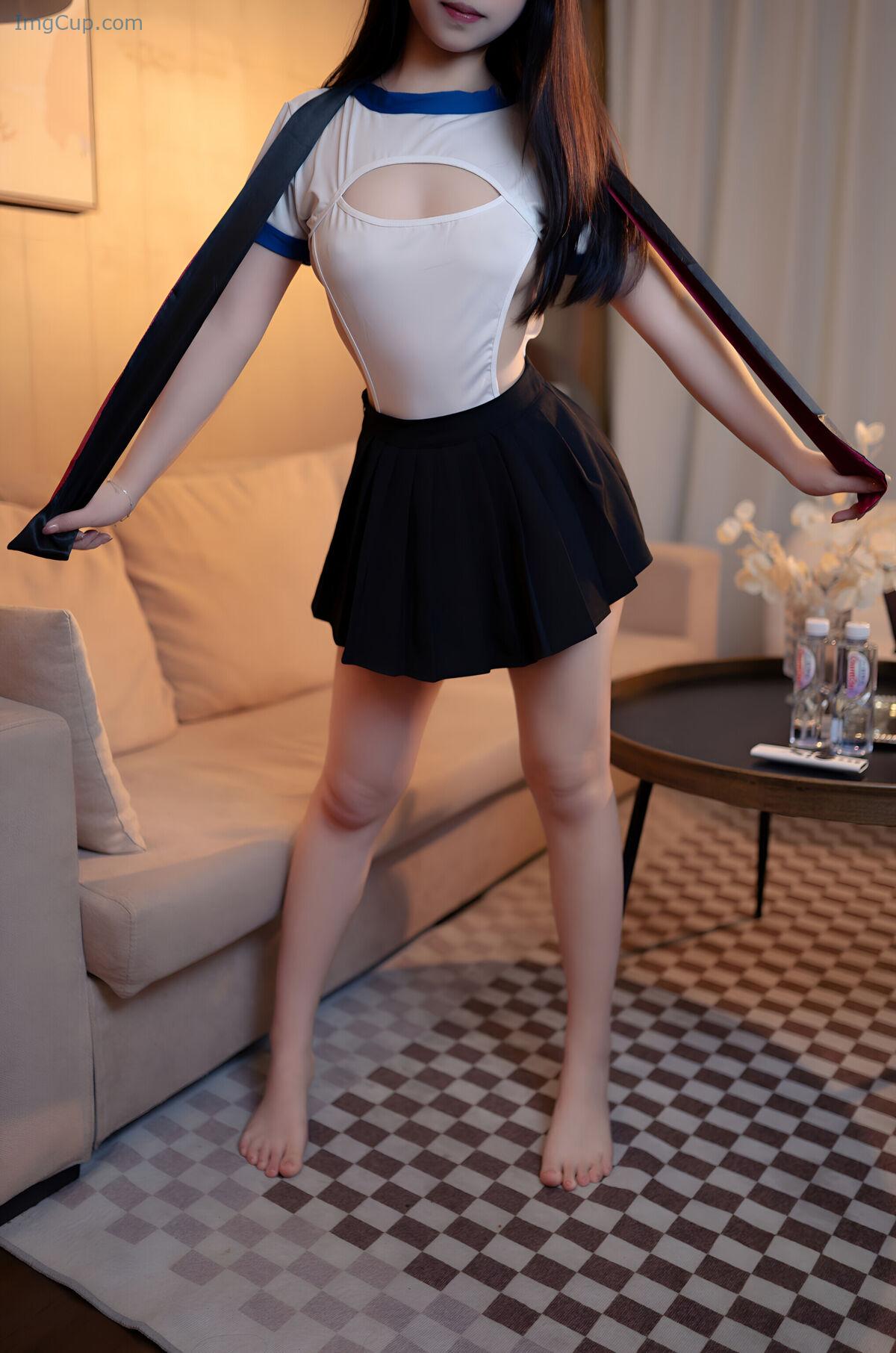 1763137544_514_Coser@Bangni邦尼-–-体操后-83P-–-10V.jpg 1763137544 514 Coser@Bangni邦尼 – 体操后 83P – 10V