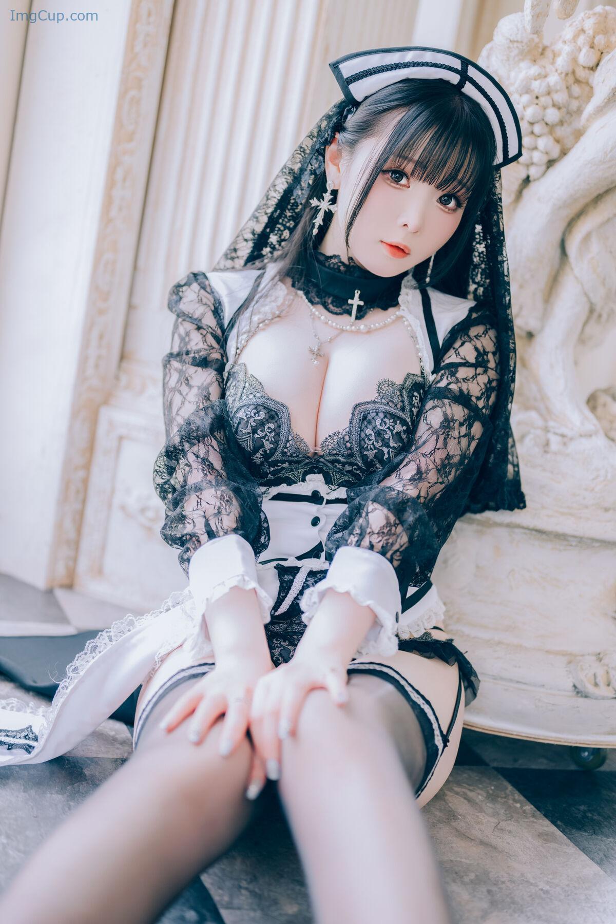 1763173676_733_Coser@霜月shimo-–-Holy-Church-Confession-Night-81P.jpg 1763173676 733 Coser@霜月shimo – Holy Church Confession Night 81P