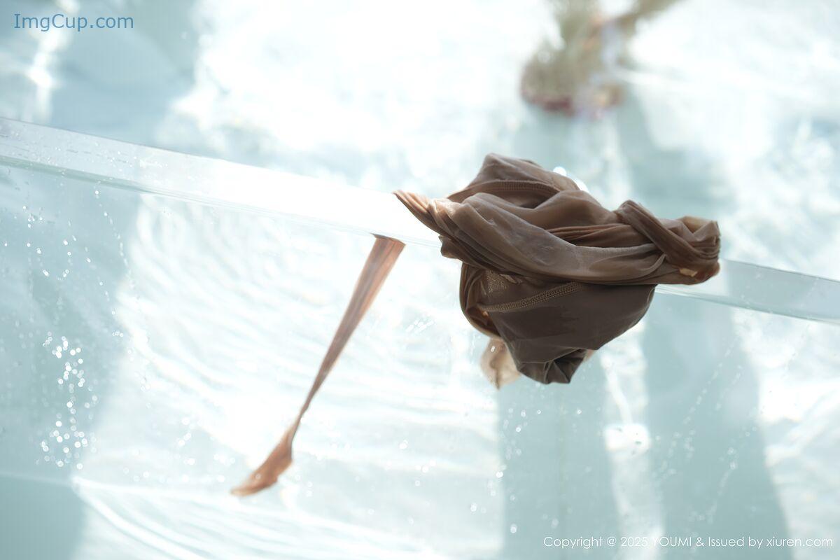 1763178185_456_YouMi尤蜜荟-Vol1160-Li-Yan-Xi-50P.jpg 1763178185 456 YouMi尤蜜荟 Vol1160 Li Yan Xi 50P