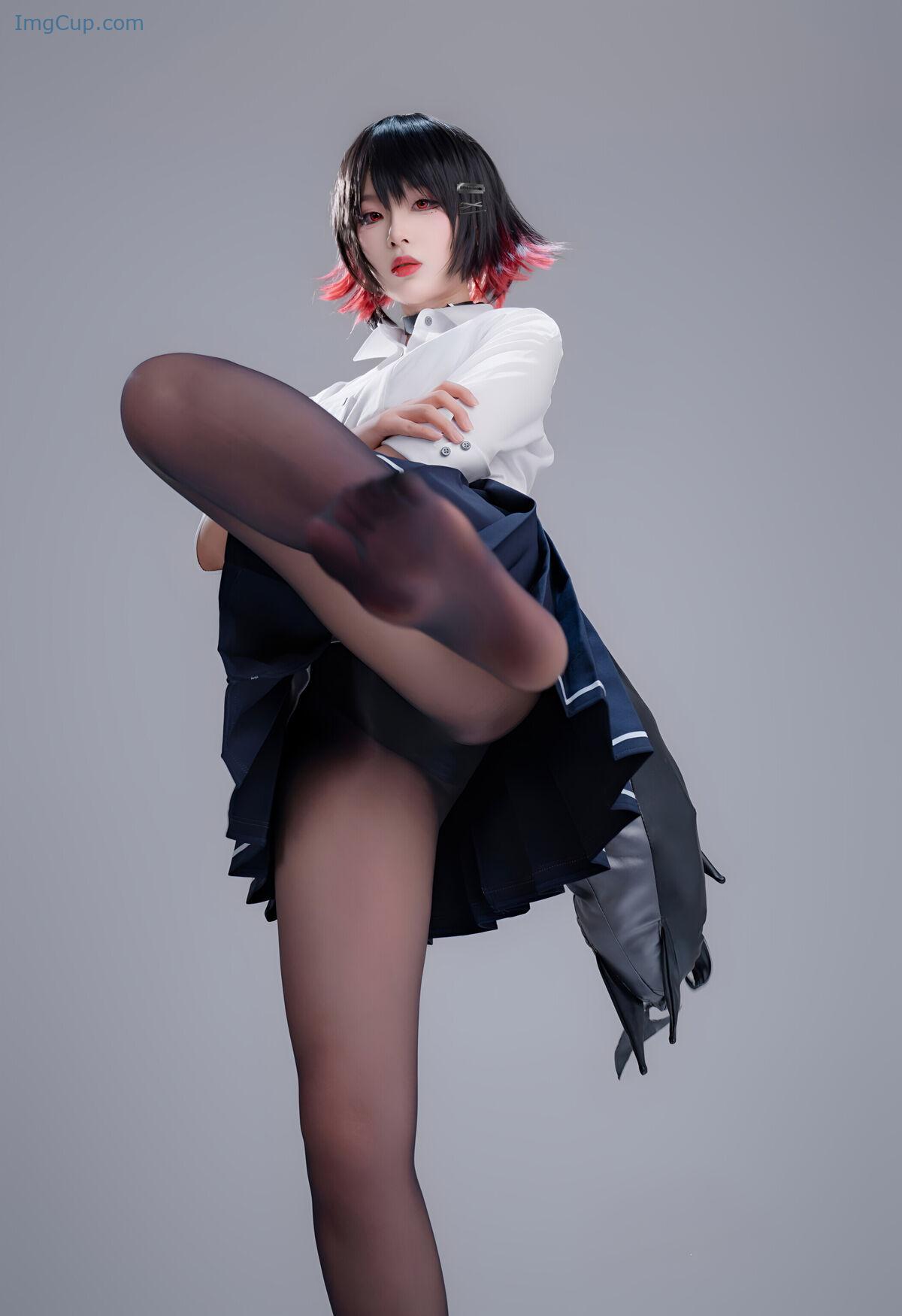 1763354327_359_Coser@轩萧学姐-–-鲨鱼妹JK-Part02-51P.jpg 1763354327 359 Coser@轩萧学姐 – 鲨鱼妹JK Part02 51P