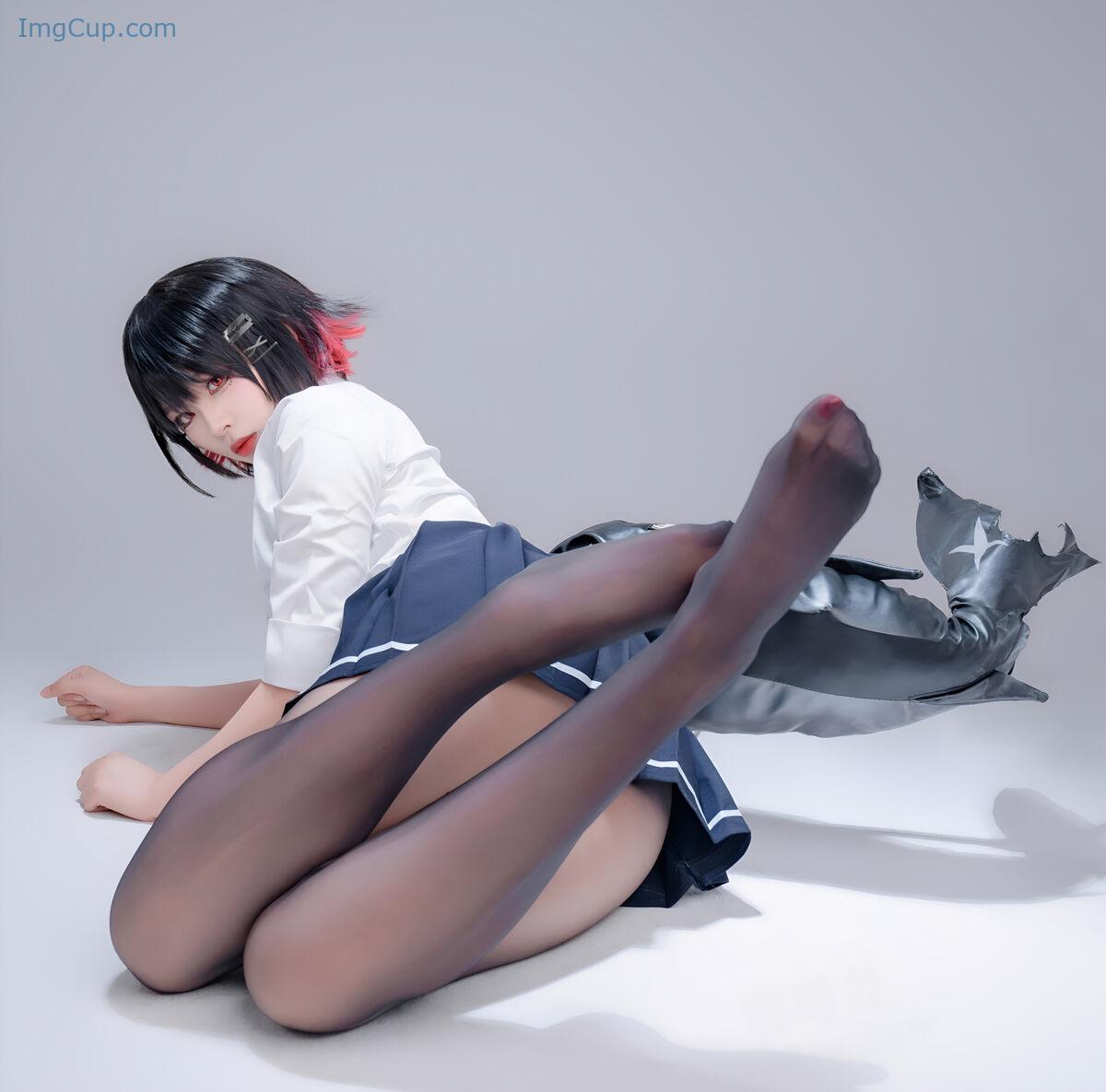 1763354369_462_Coser@轩萧学姐-–-鲨鱼妹JK-Part02-51P.jpg 1763354369 462 Coser@轩萧学姐 – 鲨鱼妹JK Part02 51P