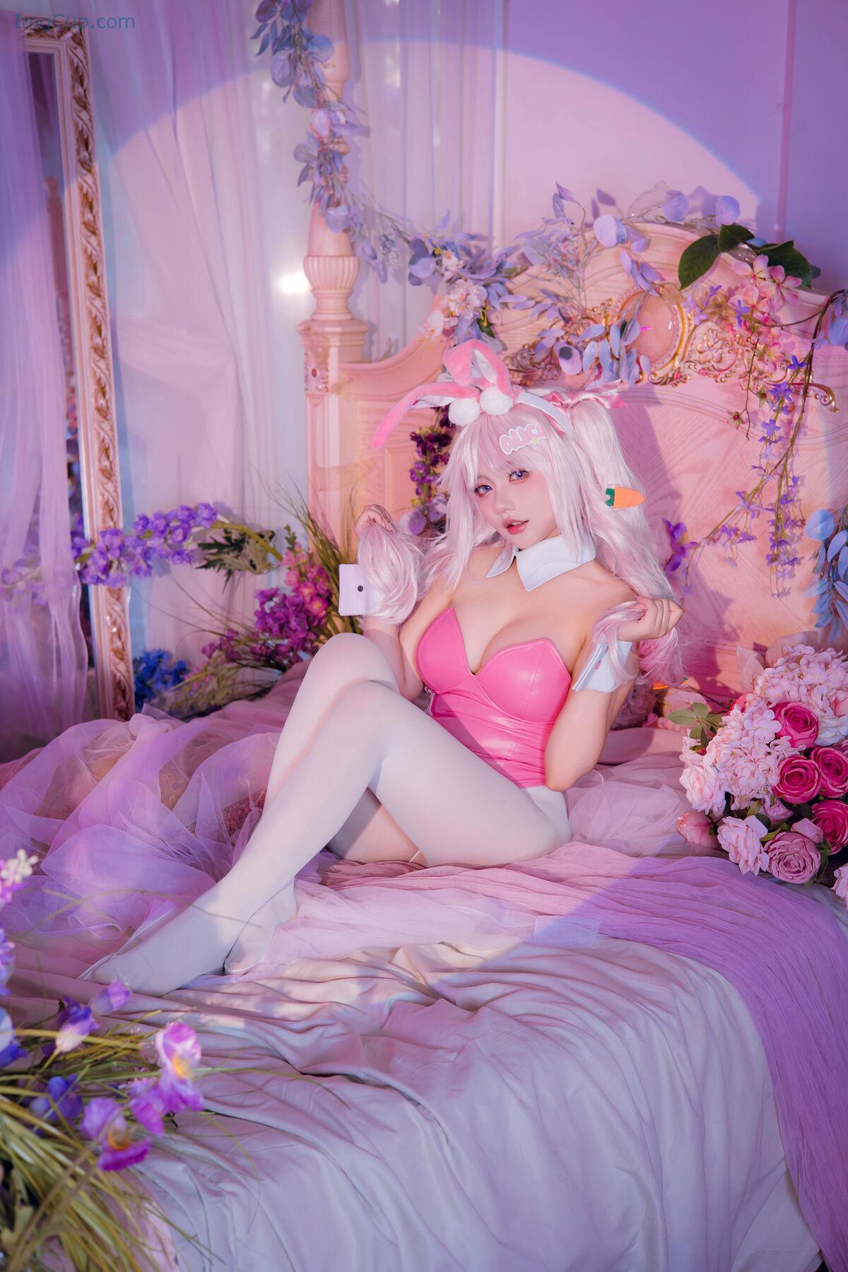 1763408625_247_Coser@是一只熊仔吗-–-Nikke爱丽丝兔女郎-50P.jpg 1763408625 247 Coser@是一只熊仔吗 – Nikke爱丽丝兔女郎 50P