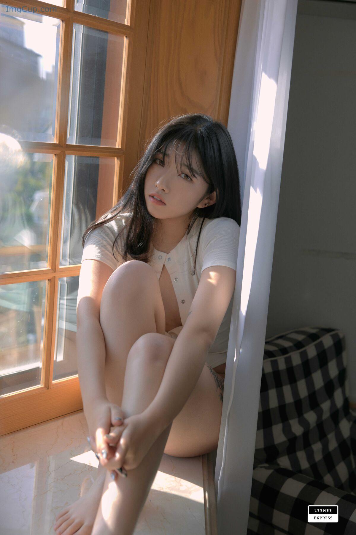 1763653871_271_LE-LEBE-080-Sonson-손손-50P.jpg 1763653871 271 LE LEBE 080 Sonson 손손 50P