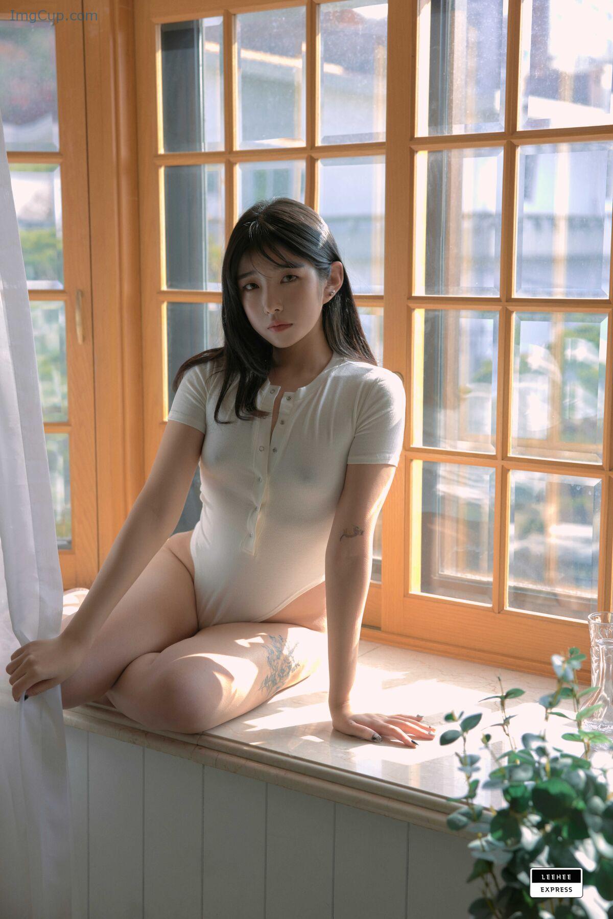 1763653902_648_LE-LEBE-080-Sonson-손손-50P.jpg 1763653902 648 LE LEBE 080 Sonson 손손 50P