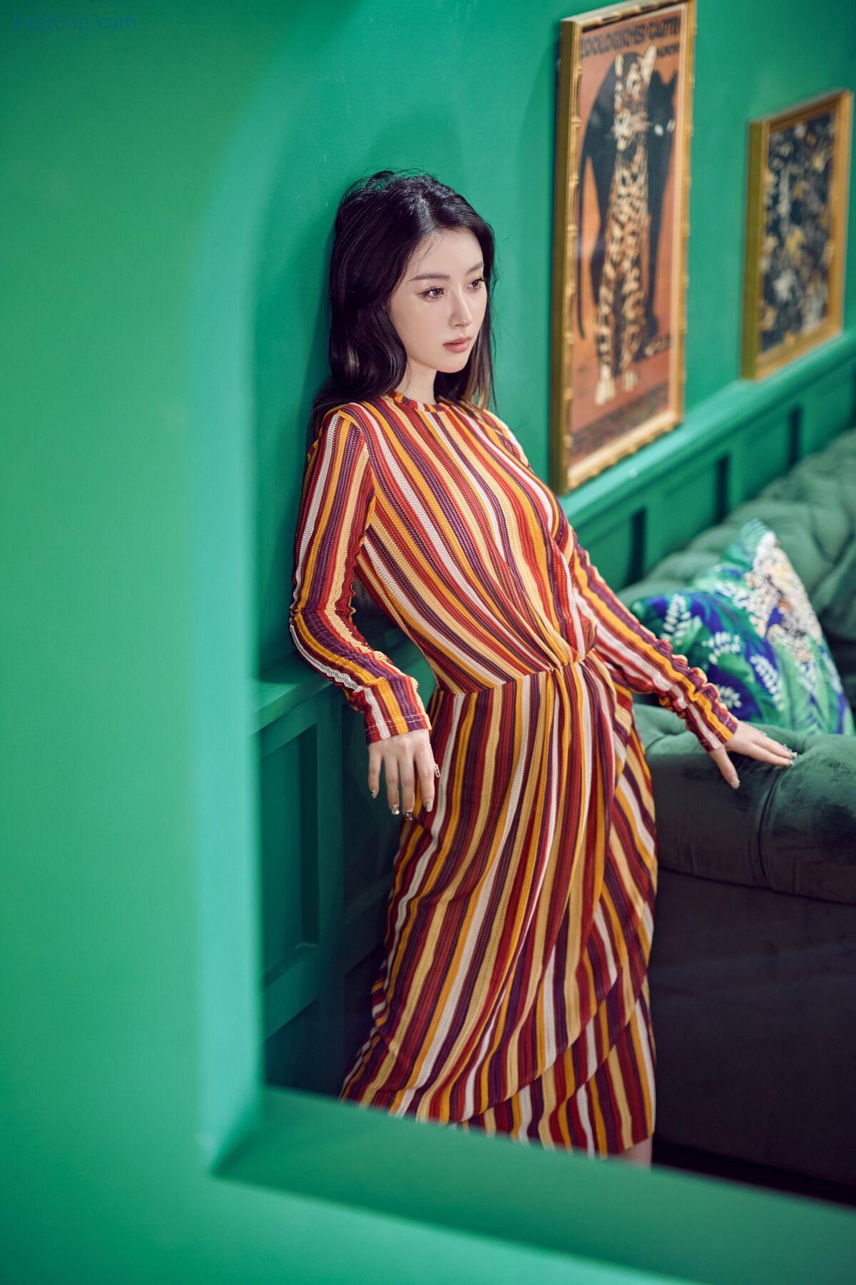 1763763053_166_希威社-Photography-–-内购珍惜无私房水印-模特合集-56P.jpg 1763763053 166 希威社 Photography – 内购珍惜无私房水印 模特合集 56P