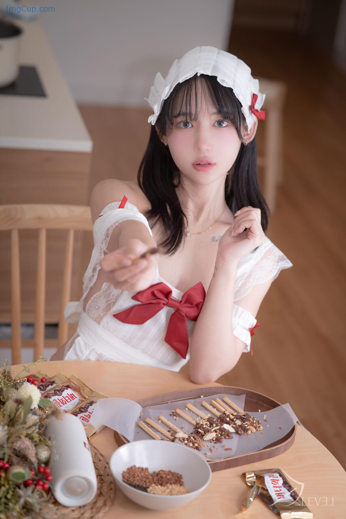 1764043689_456_X-Level-Yeha-예하-–-Aprons-Part1-50P-–-2V.jpg 1764043689 456 X Level Yeha 예하 – Aprons Part1 50P – 2V