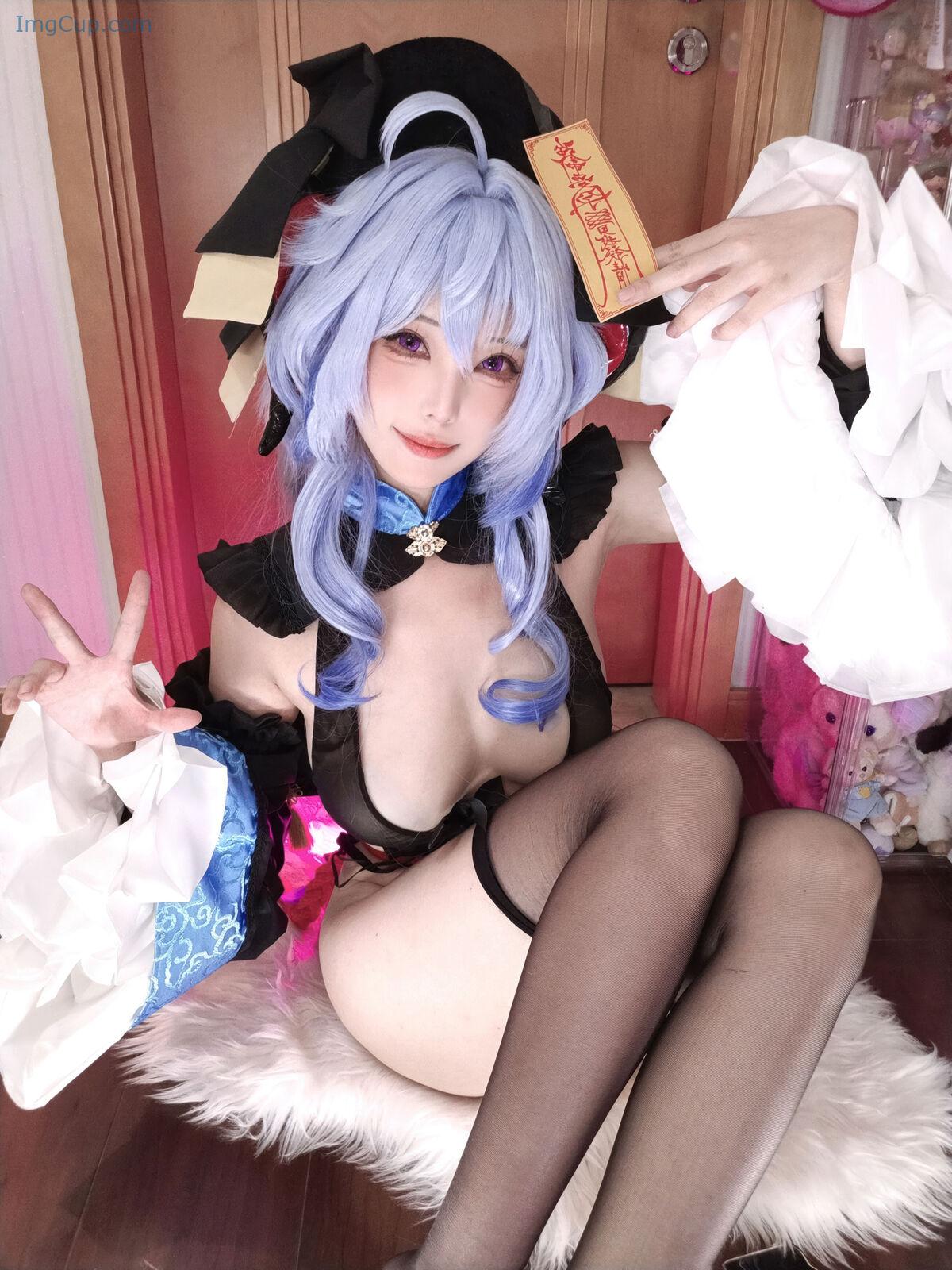 1764076913_969_Coser@蜜汁猫裘-–-原神-甘雨-国风小僵尸-47P-–-2V.jpg 1764076913 969 Coser@蜜汁猫裘 – 原神 甘雨 国风小僵尸 47P – 2V