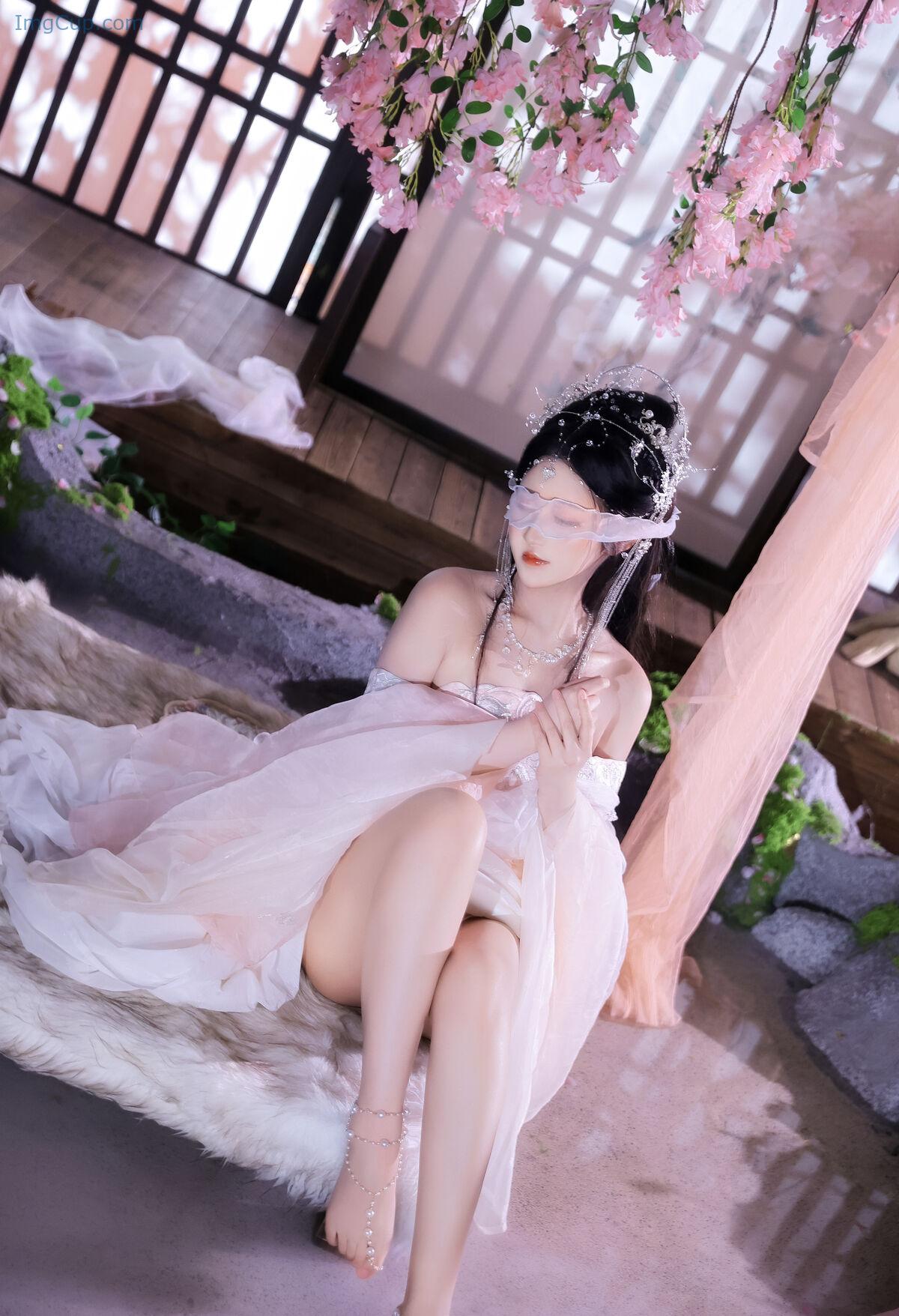 1764167207_190_Coser@三度_69-–-小师姐-81P.jpg 1764167207 190 Coser@三度 69 – 小师姐 81P