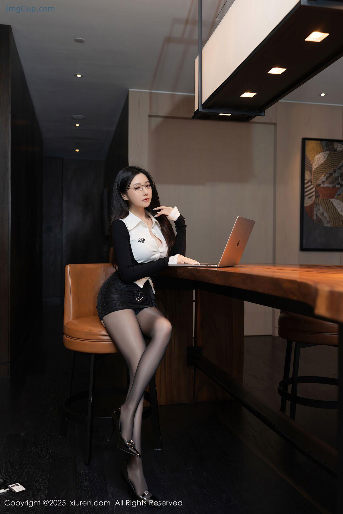 1764174535_945_XiuRen秀人网-No10353-Yu-Zi-Jiang-Fish-81P.jpg 1764174535 945 XiuRen秀人网 No10353 Yu Zi Jiang Fish 81P