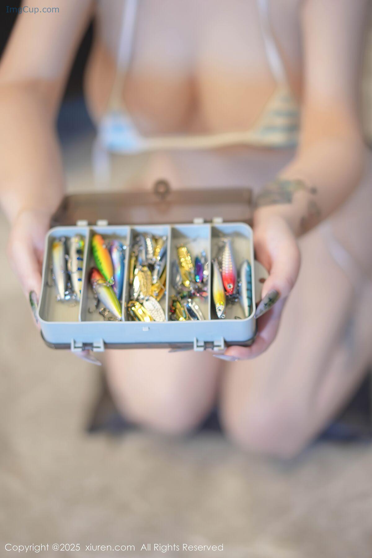 1764304603_300_XiuRen秀人网-No10348-Da-Ji-Toxic-77P.jpg 1764304603 300 XiuRen秀人网 No10348 Da Ji Toxic 77P