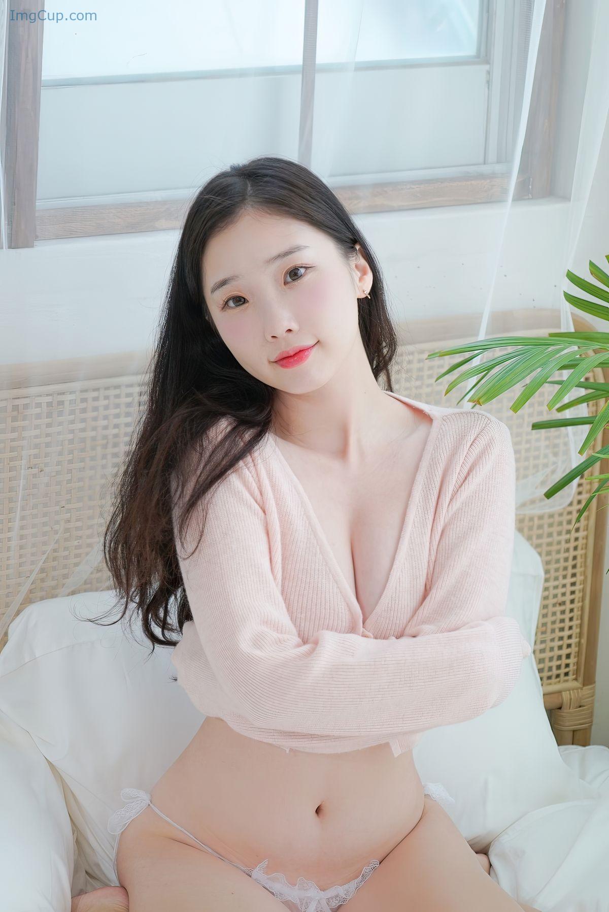 1764325279_280_Pureding-–-Sexy-Photobook-5-47P-–-2V.jpg 1764325279 280 Pureding – Sexy Photobook 5 47P – 2V