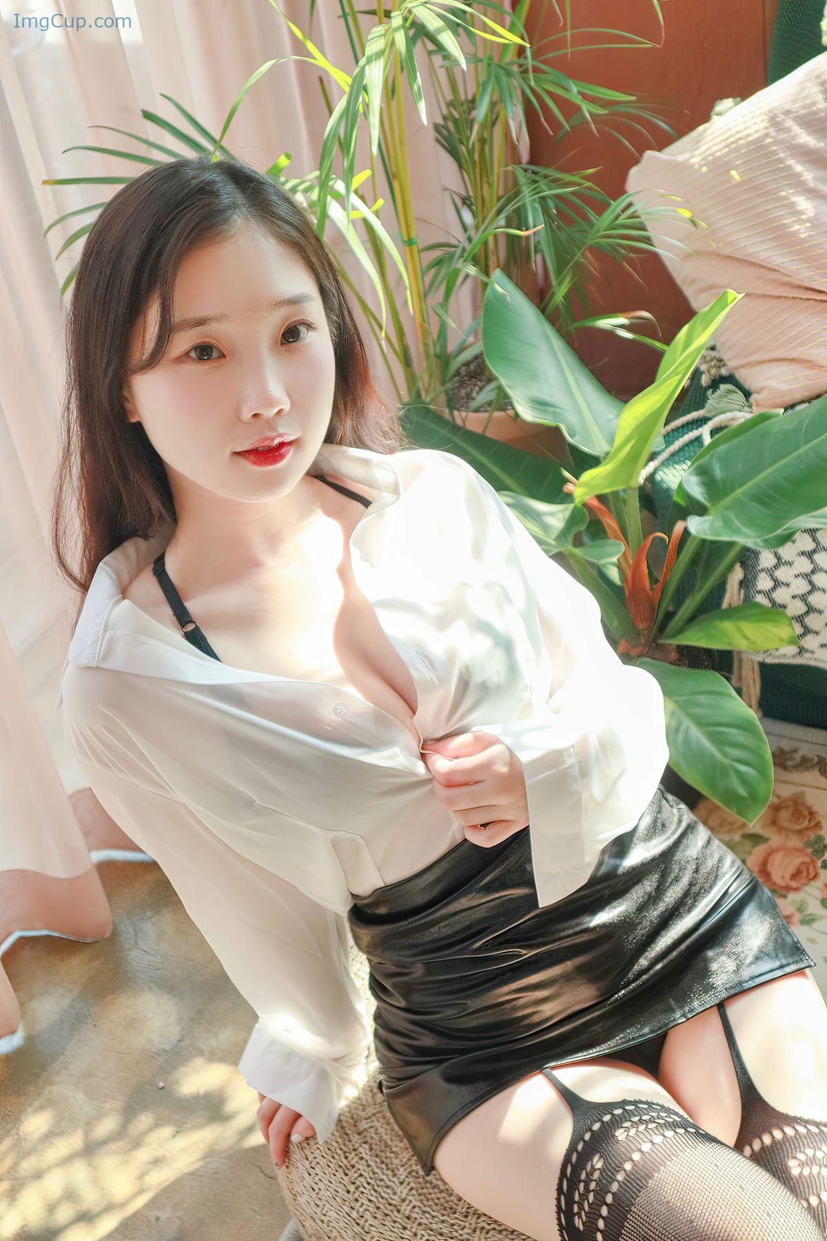 1764325308_869_Pureding-–-Sexy-Photobook-5-47P-–-2V.jpg 1764325308 869 Pureding – Sexy Photobook 5 47P – 2V