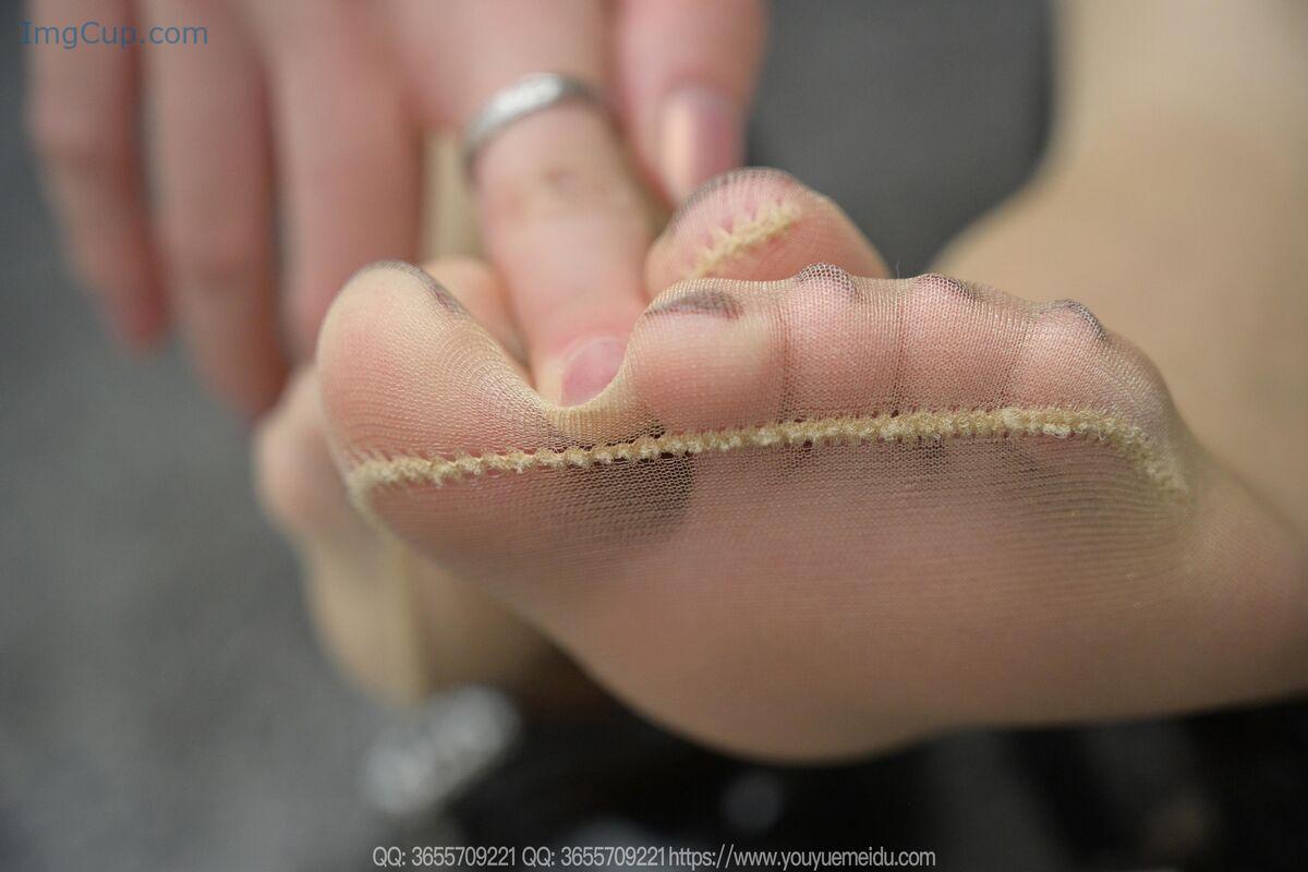 1764369602_739_IESS异思趣向-SXJ-No2055-Tuan-Tuan-88P.jpg 1764369602 739 IESS异思趣向 SXJ No2055 Tuan Tuan 88P