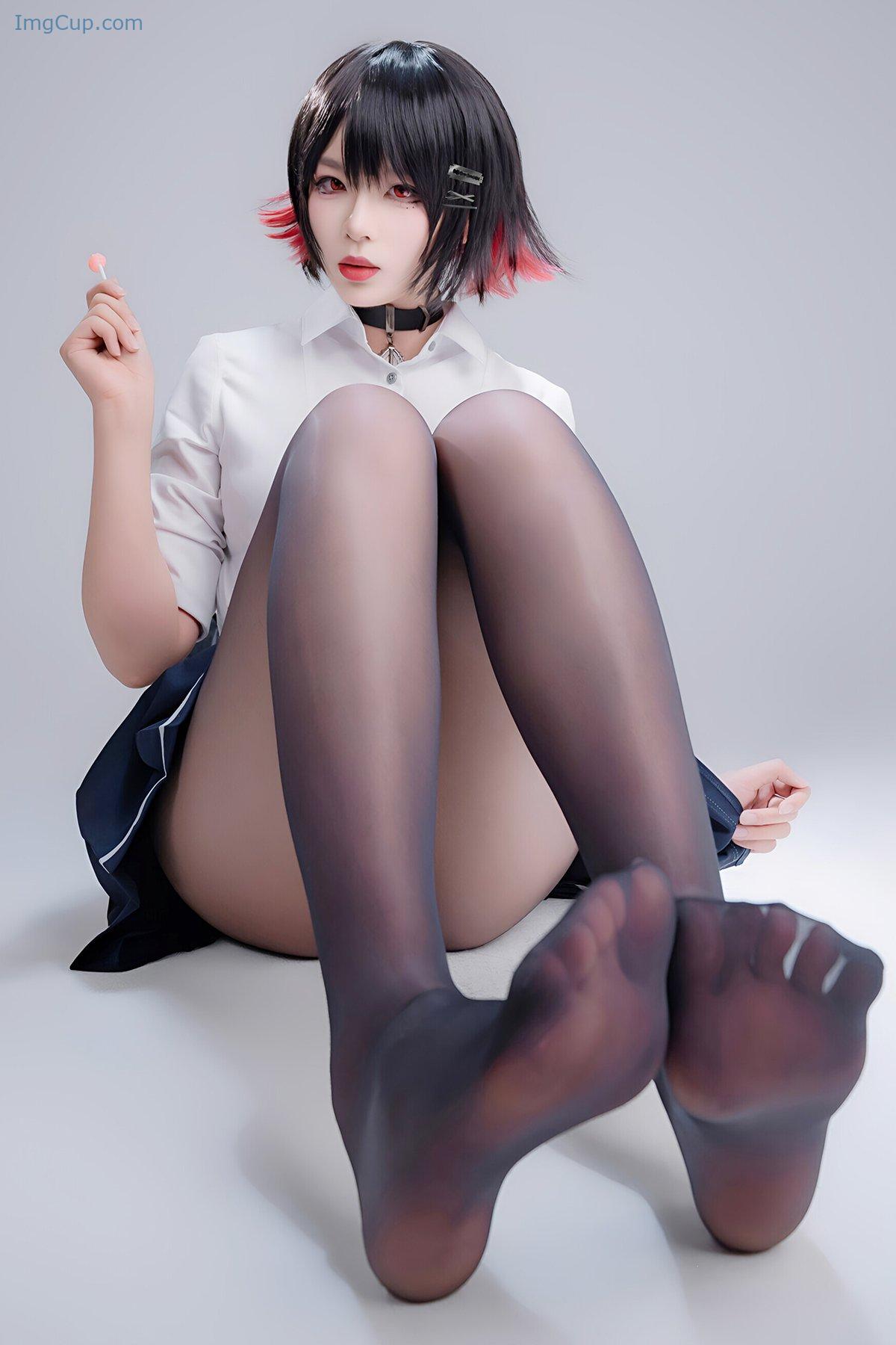 Coser@轩萧学姐-–-鲨鱼妹JK-Part01-51P-–-1V.jpg Coser@轩萧学姐 – 鲨鱼妹JK Part01 51P – 1V