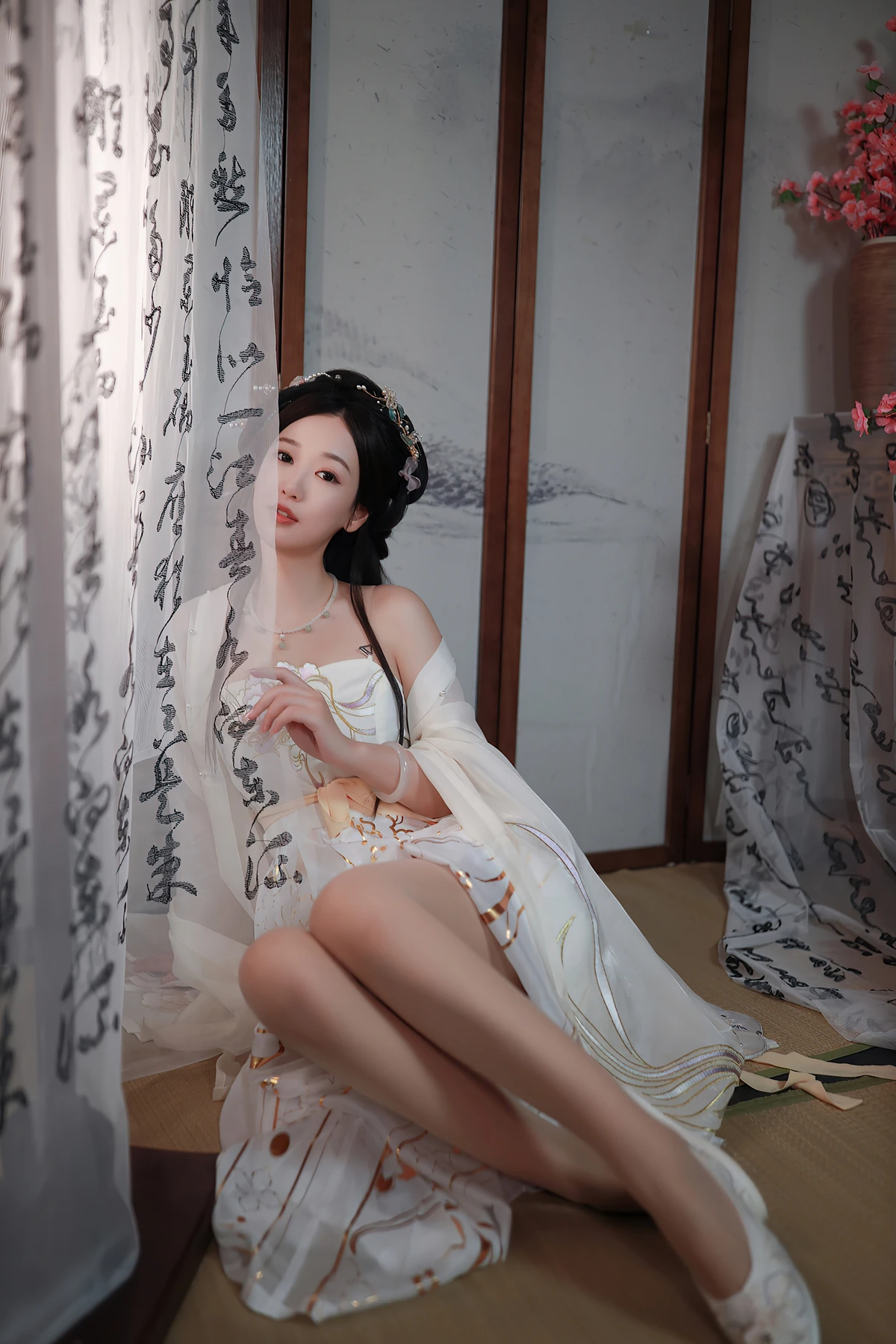 REN11B003_10.webp.webp REN11B003 10.webp