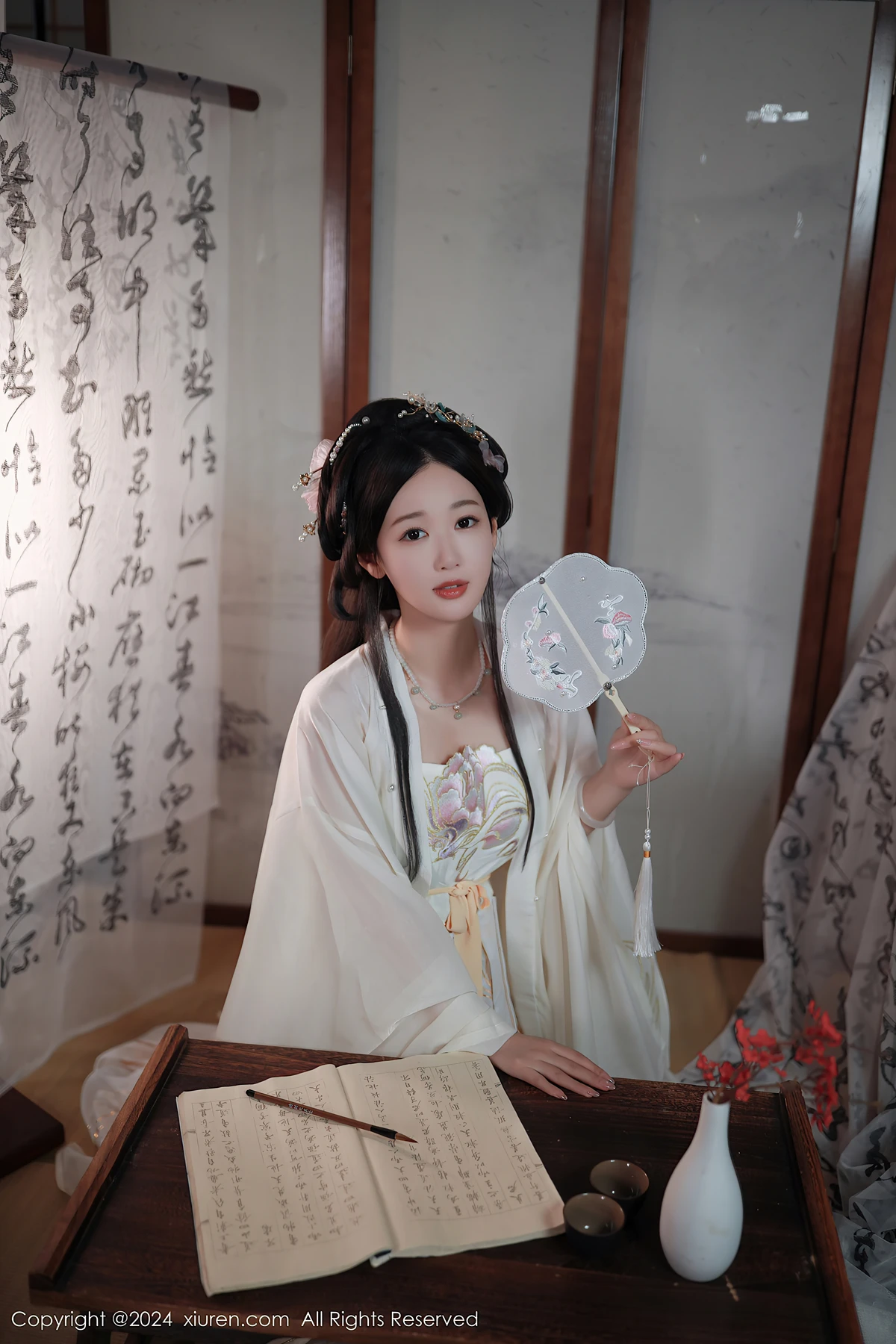 REN11B003_2.webp.webp REN11B003 2.webp