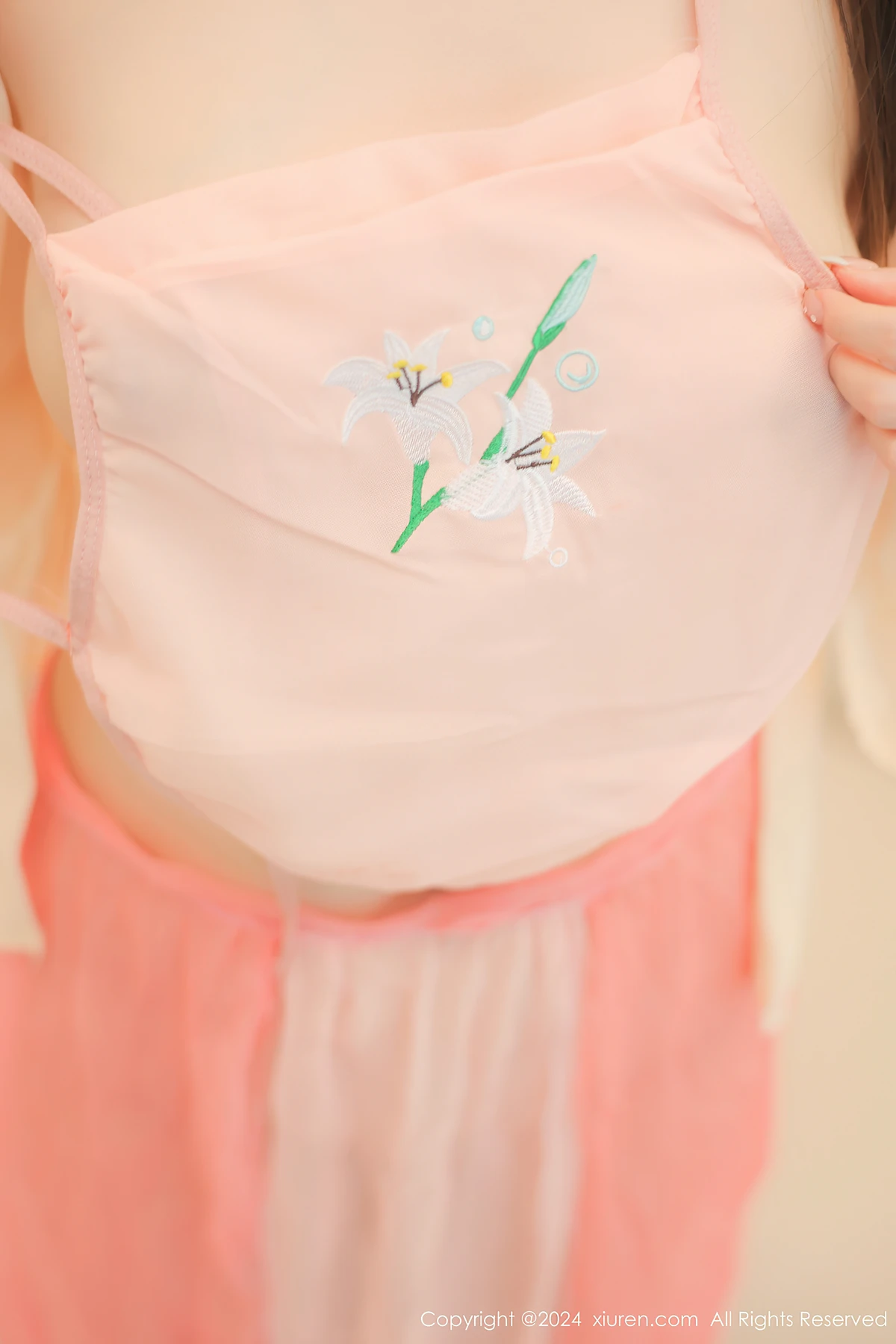 REN11B082_55.webp.webp REN11B082 55.webp