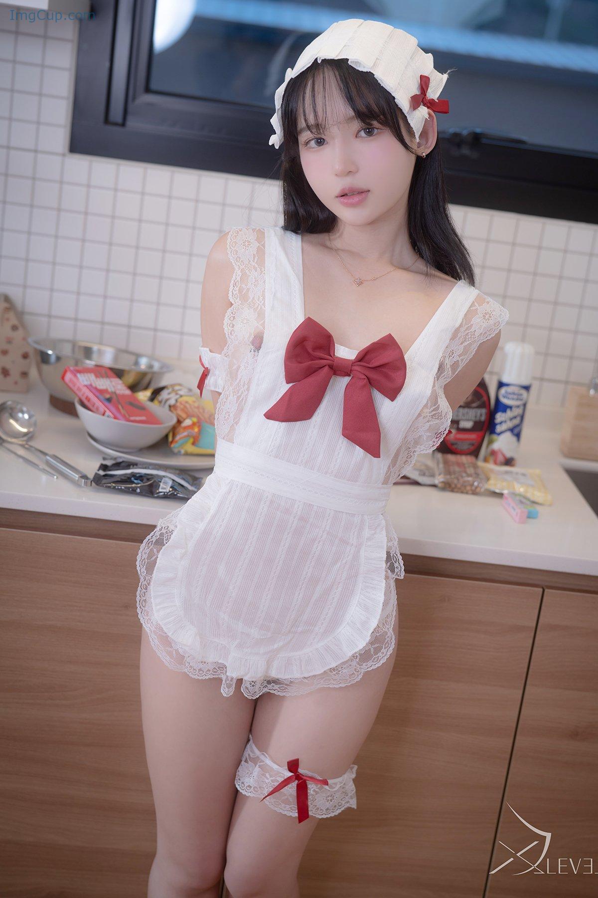 X-Level-Yeha-예하-–-Aprons-Part1-50P-–-2V.jpg X Level Yeha 예하 – Aprons Part1 50P – 2V
