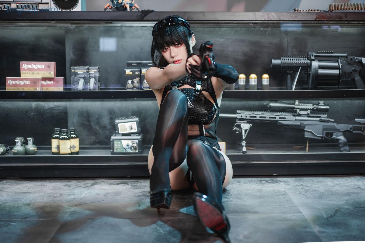 1764600648_778_Coser@九言-–-战术人形-68P-–-3V.jpg 1764600648 778 Coser@九言 – 战术人形 68P – 3V