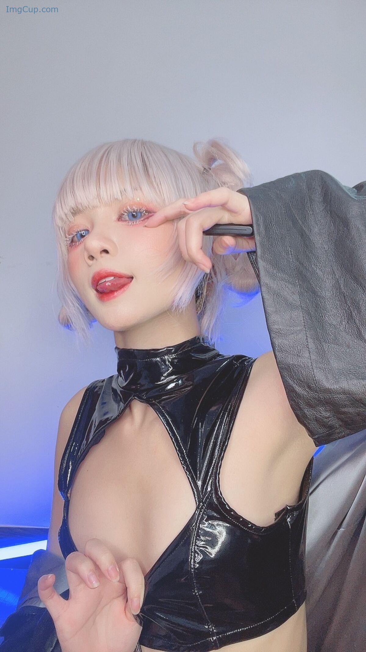 1764636825_791_Coser@PoppaChan-–-Nazuna-Nanakusa-82P-–-15V.jpg 1764636825 791 Coser@PoppaChan – Nazuna Nanakusa 82P – 15V