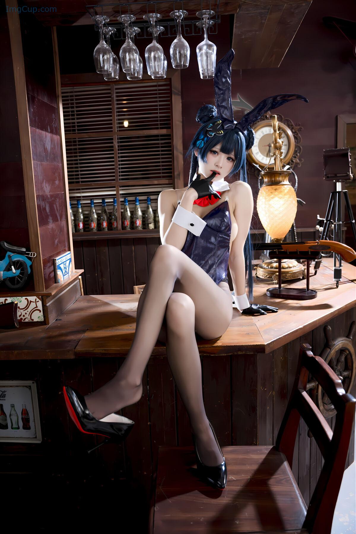 1765305134_117_Coser@九柒喵-–-蔚蓝档案-龙华妃咲-兔女郎-60P.jpg 1765305134 117 Coser@九柒喵 – 蔚蓝档案 龙华妃咲 兔女郎 60P