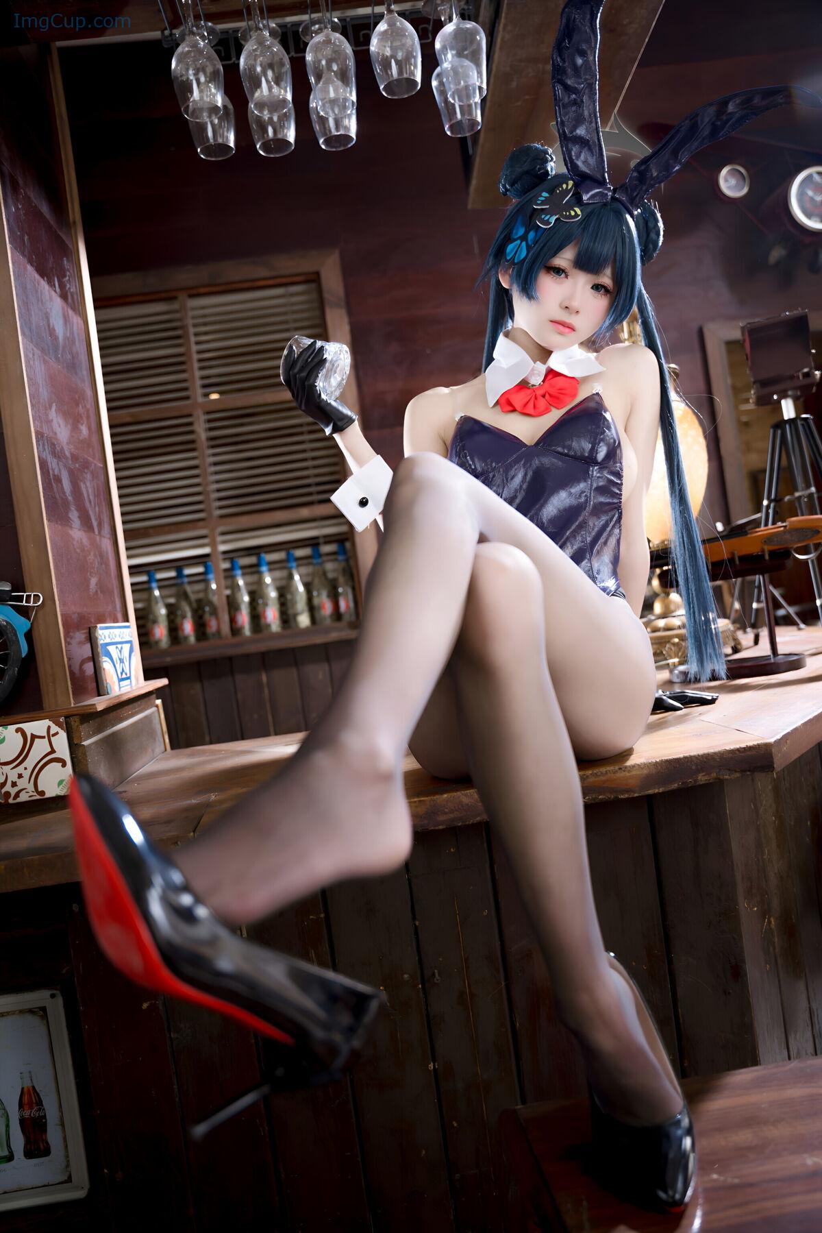 1765305137_547_Coser@九柒喵-–-蔚蓝档案-龙华妃咲-兔女郎-60P.jpg 1765305137 547 Coser@九柒喵 – 蔚蓝档案 龙华妃咲 兔女郎 60P