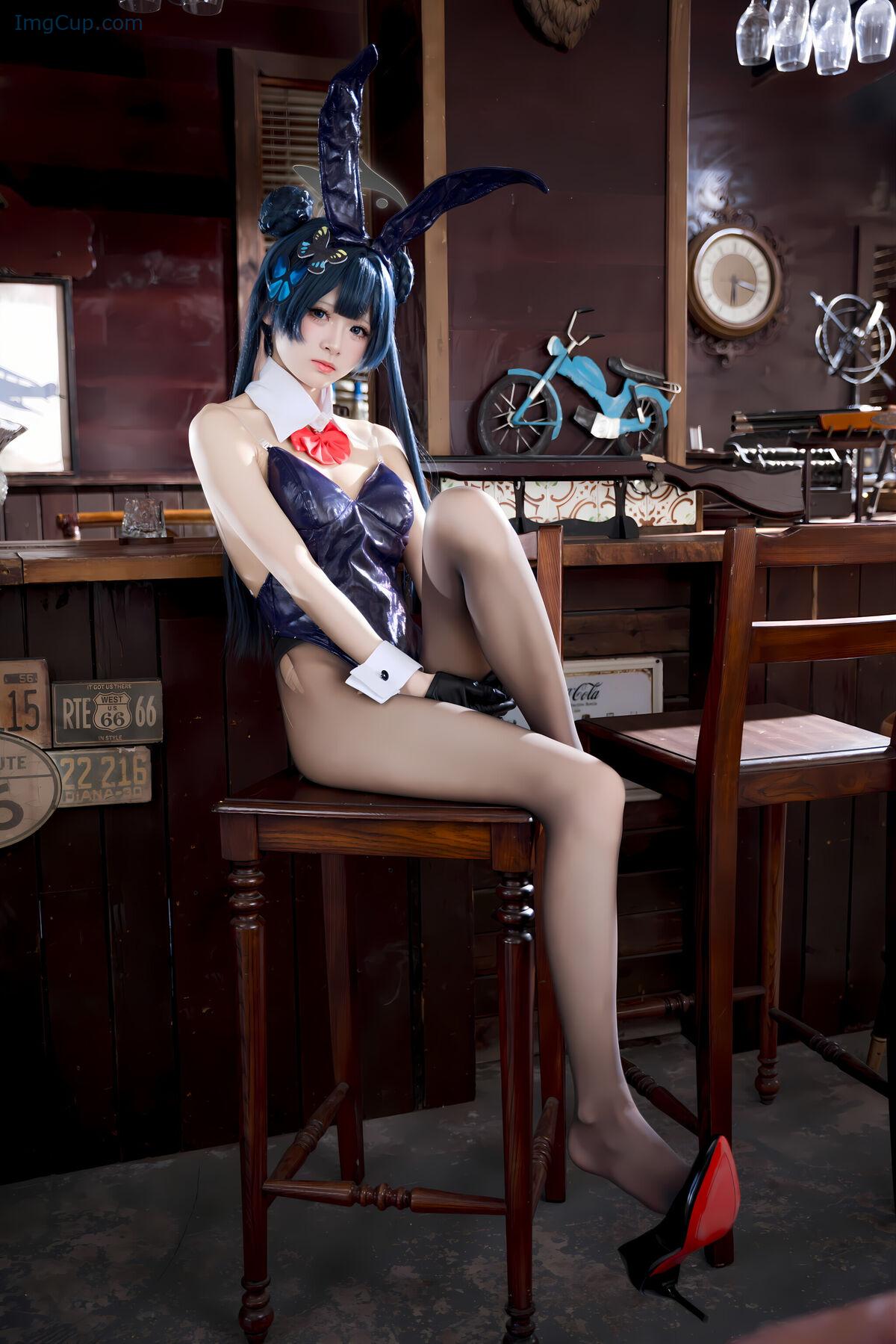 1765305139_917_Coser@九柒喵-–-蔚蓝档案-龙华妃咲-兔女郎-60P.jpg 1765305139 917 Coser@九柒喵 – 蔚蓝档案 龙华妃咲 兔女郎 60P