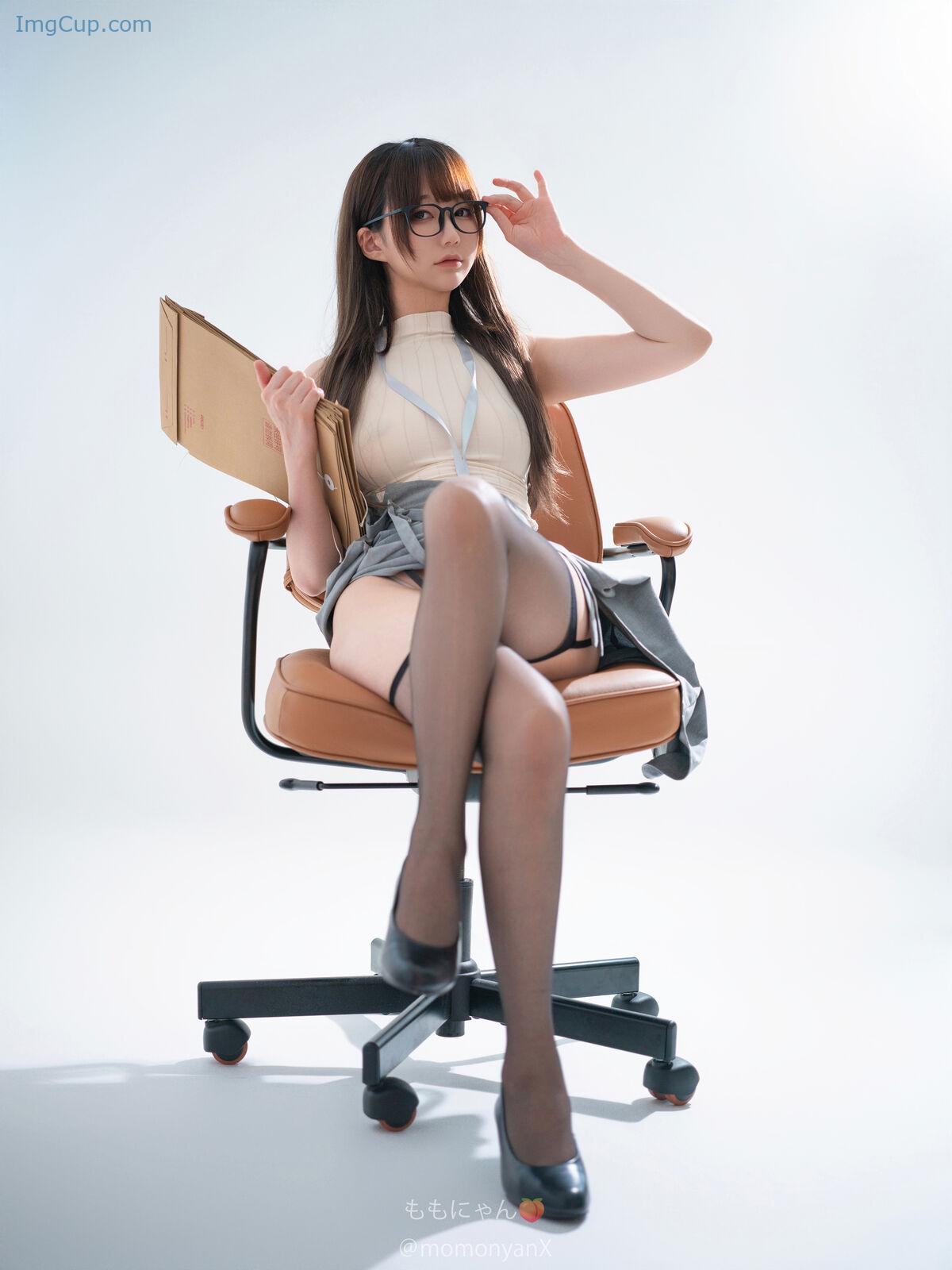 1765359367_806_Coser@NAGISA魔物喵-–-2025年05月打包合集-Part02-70P.jpg 1765359367 806 Coser@NAGISA魔物喵 – 2025年05月打包合集 Part02 70P